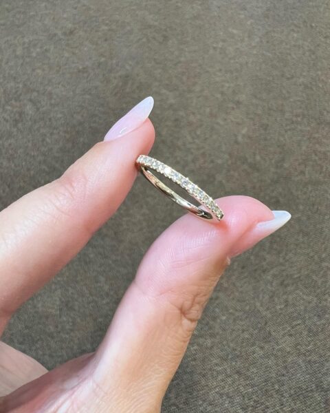 14k Yellow Gold Genuine 1/4 Cttw Round Brilliant Cut Diamond Low-Profile Band