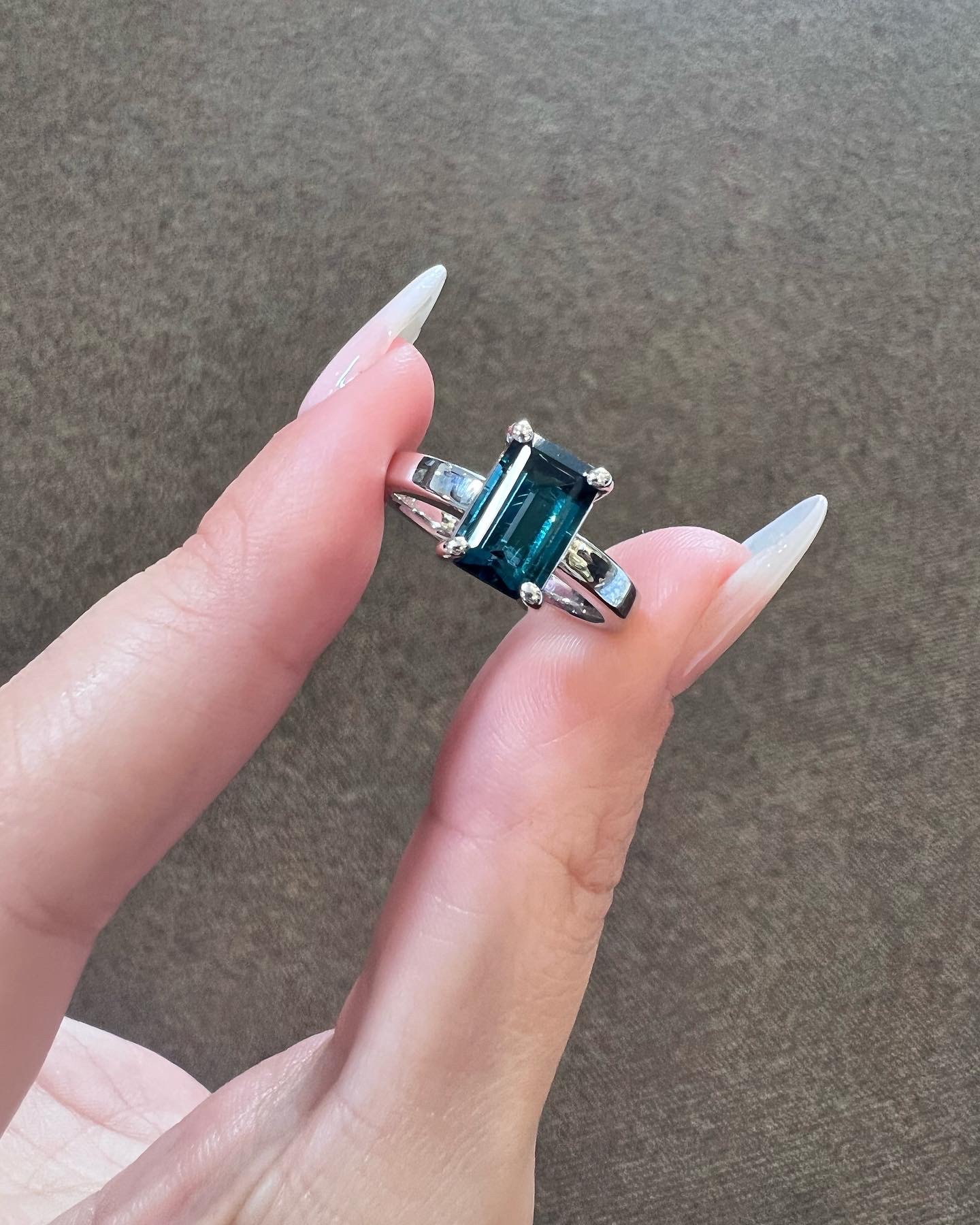 14k White Gold Genuine Emerald Cut 2.02 Cttw Blue Green Tourmaline Ring - Image 2