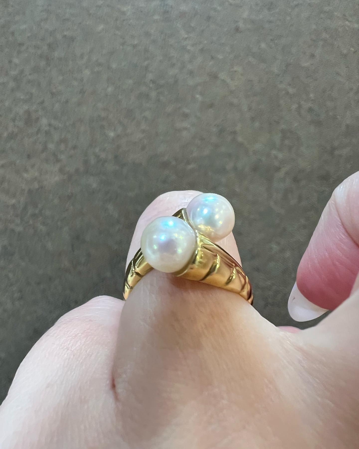 18k Yellow Gold 7 MM Cultured Saltwater Pearl Bypass Ring - Image 15
