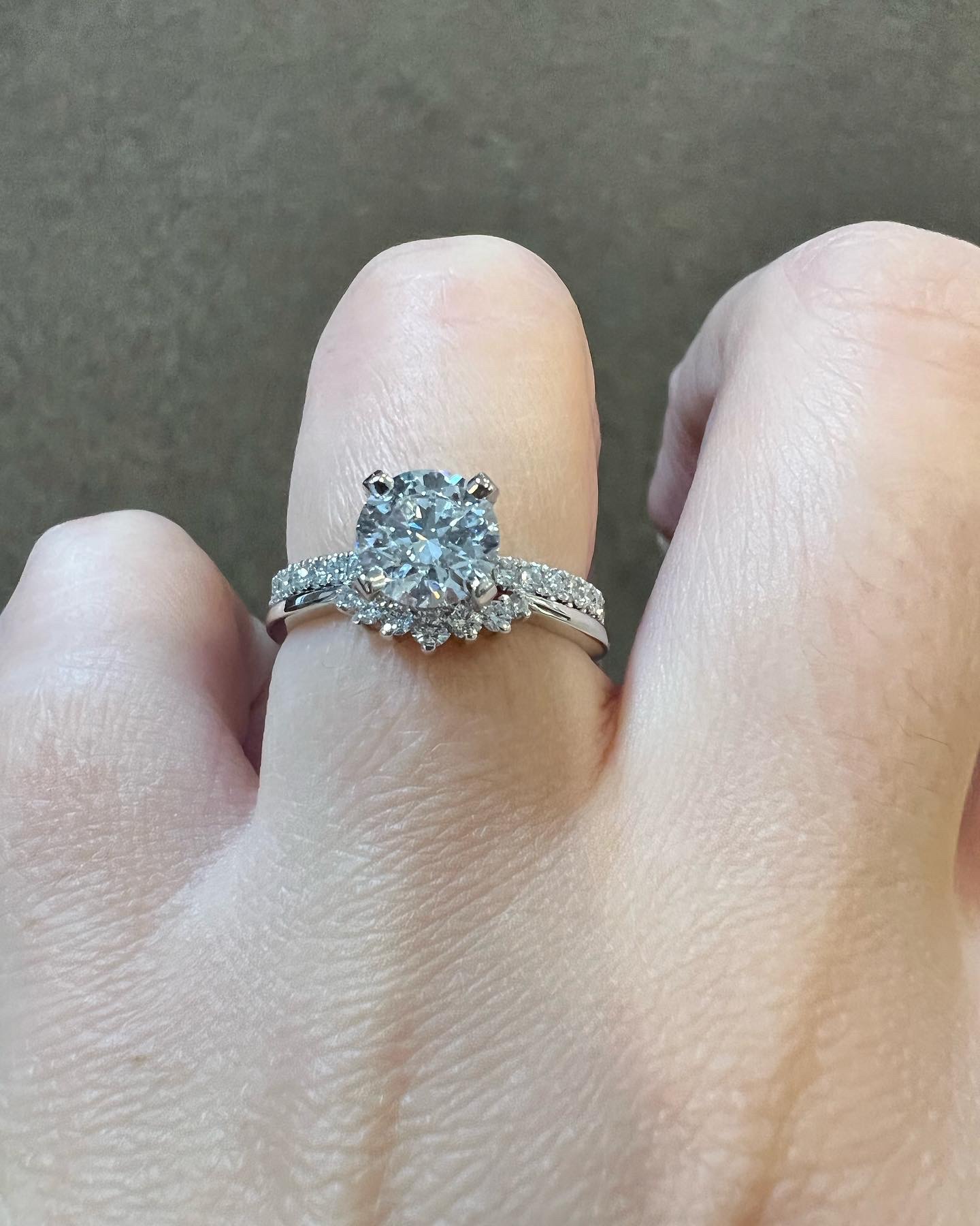 14k White Gold Genuine .14 Cttw Round Brilliant Cut Diamond Curved Band - Image 13