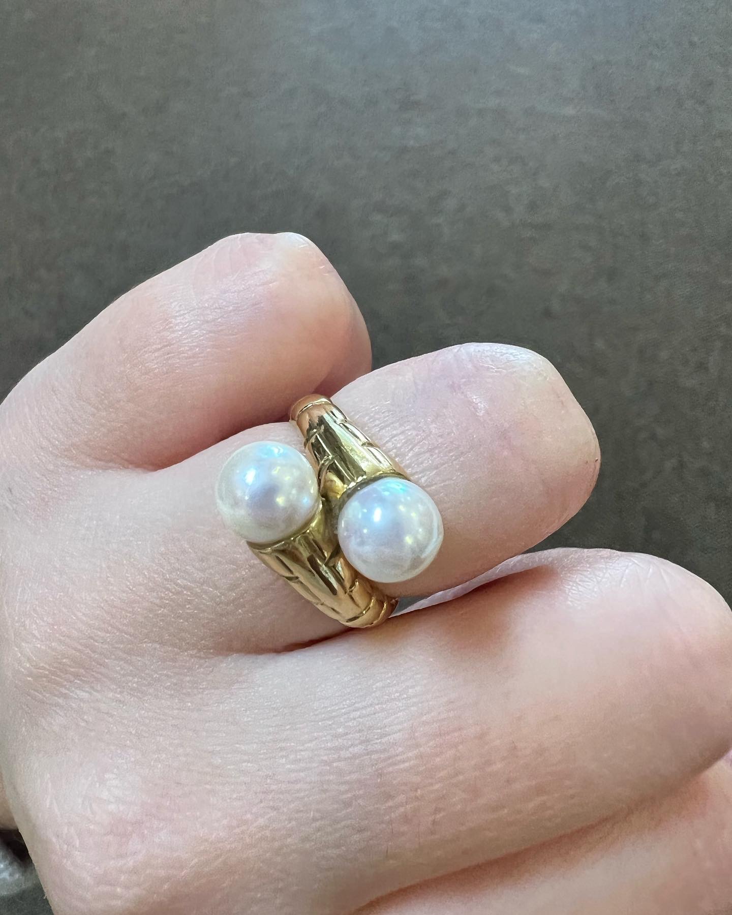 18k Yellow Gold 7 MM Cultured Saltwater Pearl Bypass Ring - Image 7