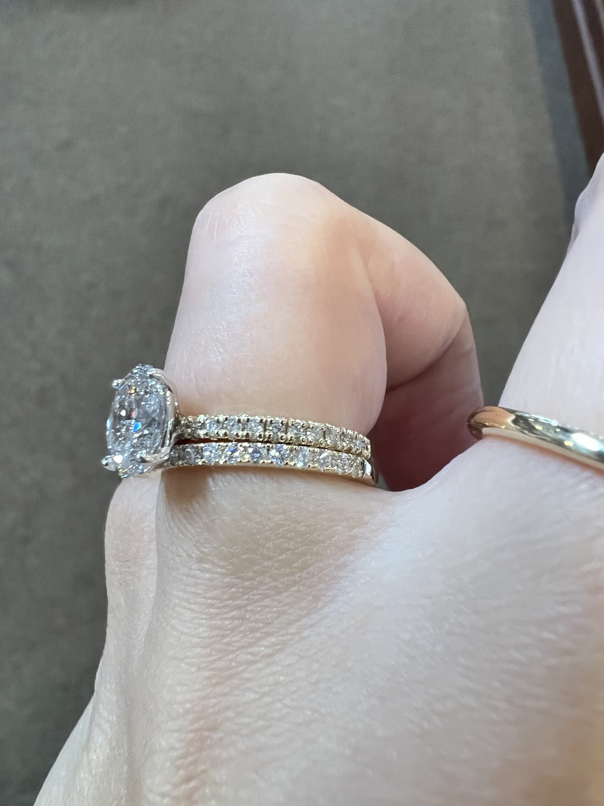 14k Yellow Gold Genuine 1/4 Cttw Round Brilliant Cut Diamond Low-Profile Band - Image 12