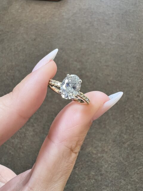 Custom Made 14k 2tone 1.40 Cttw Lab Grown Oval Brilliant Cut Diamond Solitiare