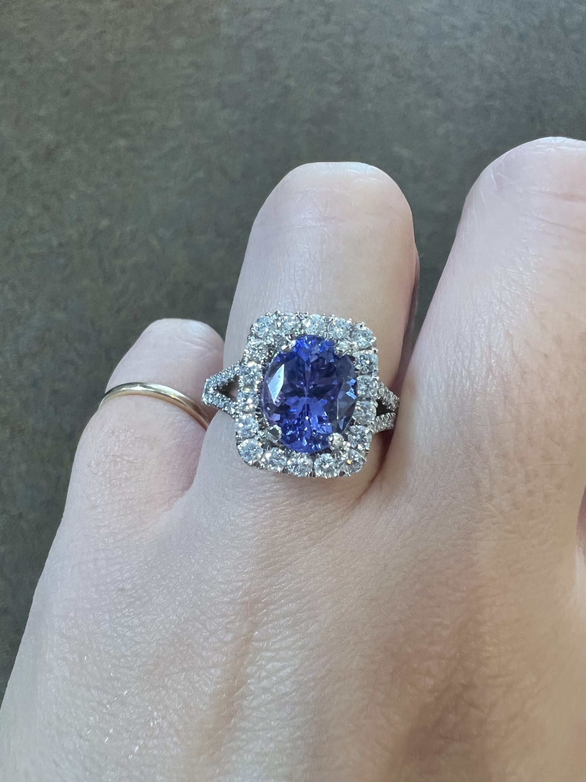 18k White Gold Genuine Custom Made 3.25 Cttw Tanzanite & Diamond Halo Ring - Image 13