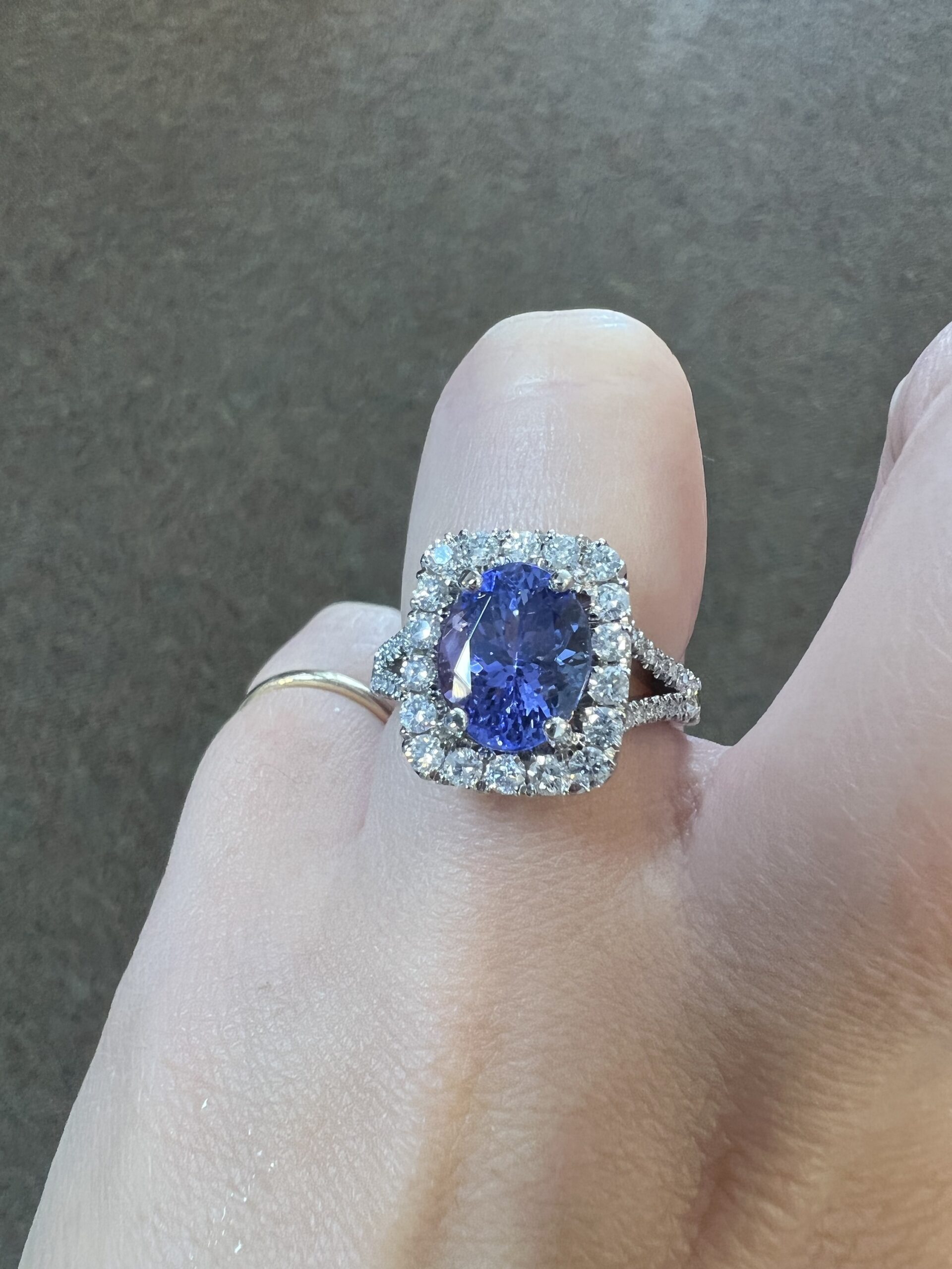 18k White Gold Genuine Custom Made 3.25 Cttw Tanzanite & Diamond Halo Ring - Image 15