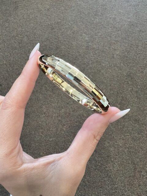 Vintage 14k Yellow Gold Oval Shaped, Hinged Bangle Bracelet With Patterned Finish