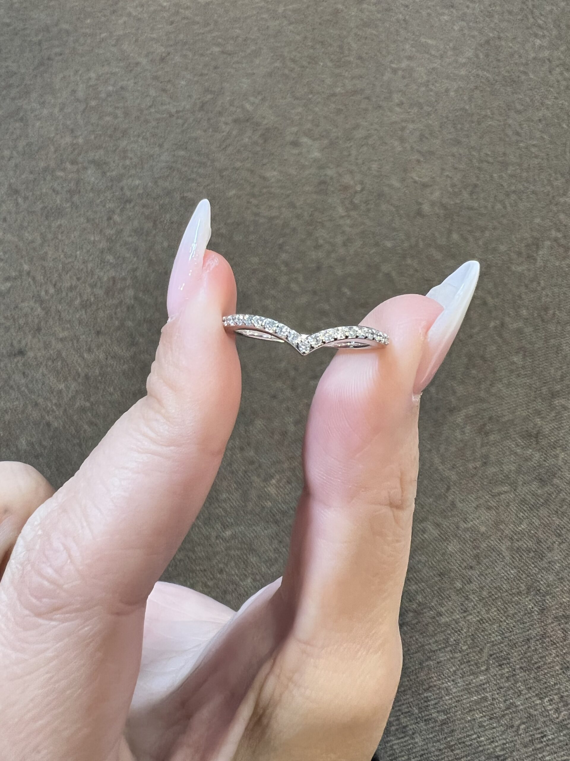 14k White Gold .16 Cttw Genuine Round Brilliant Cut Diamond “V” Tip Band - Image 3