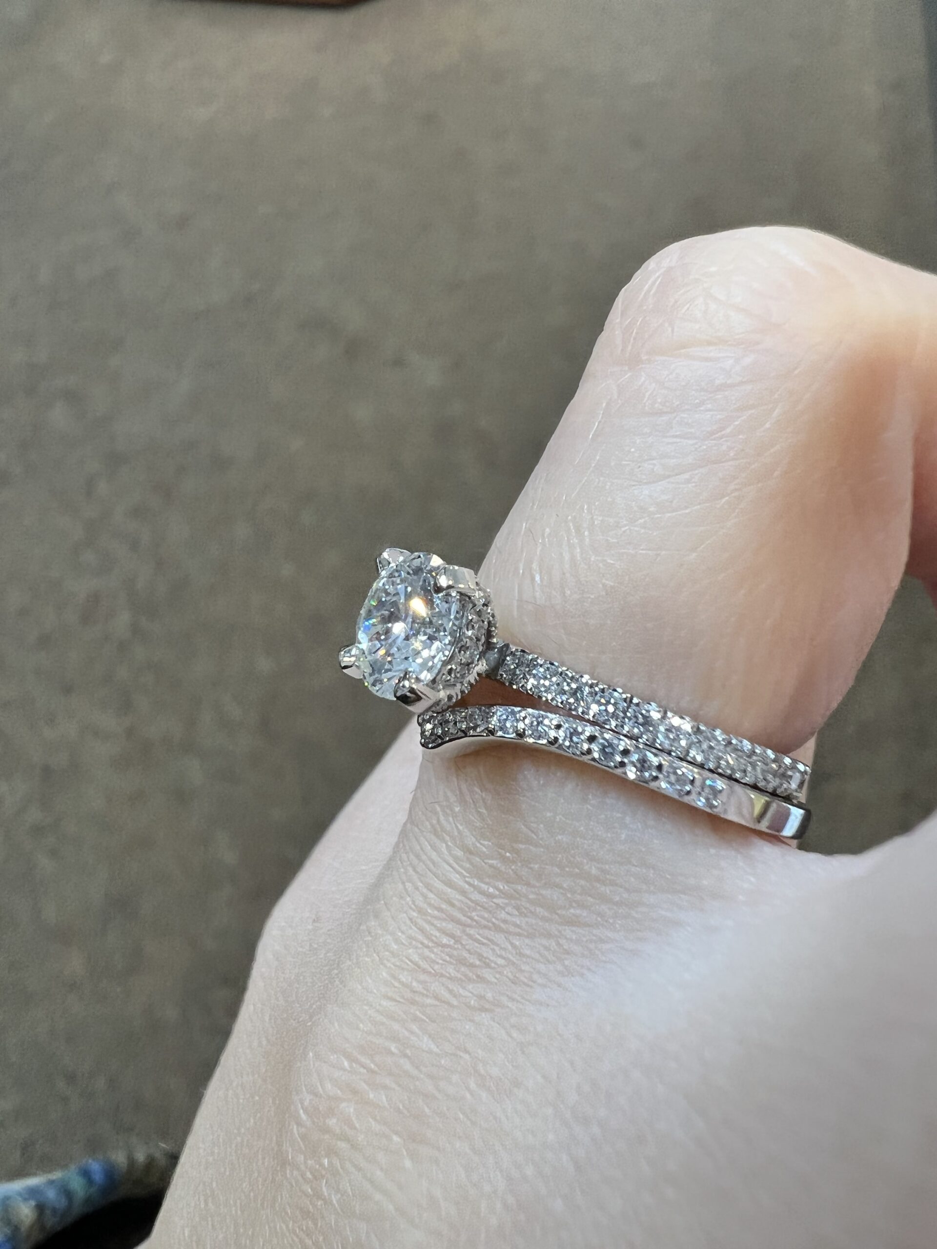 14k White Gold .16 Cttw Genuine Round Brilliant Cut Diamond “V” Tip Band - Image 15