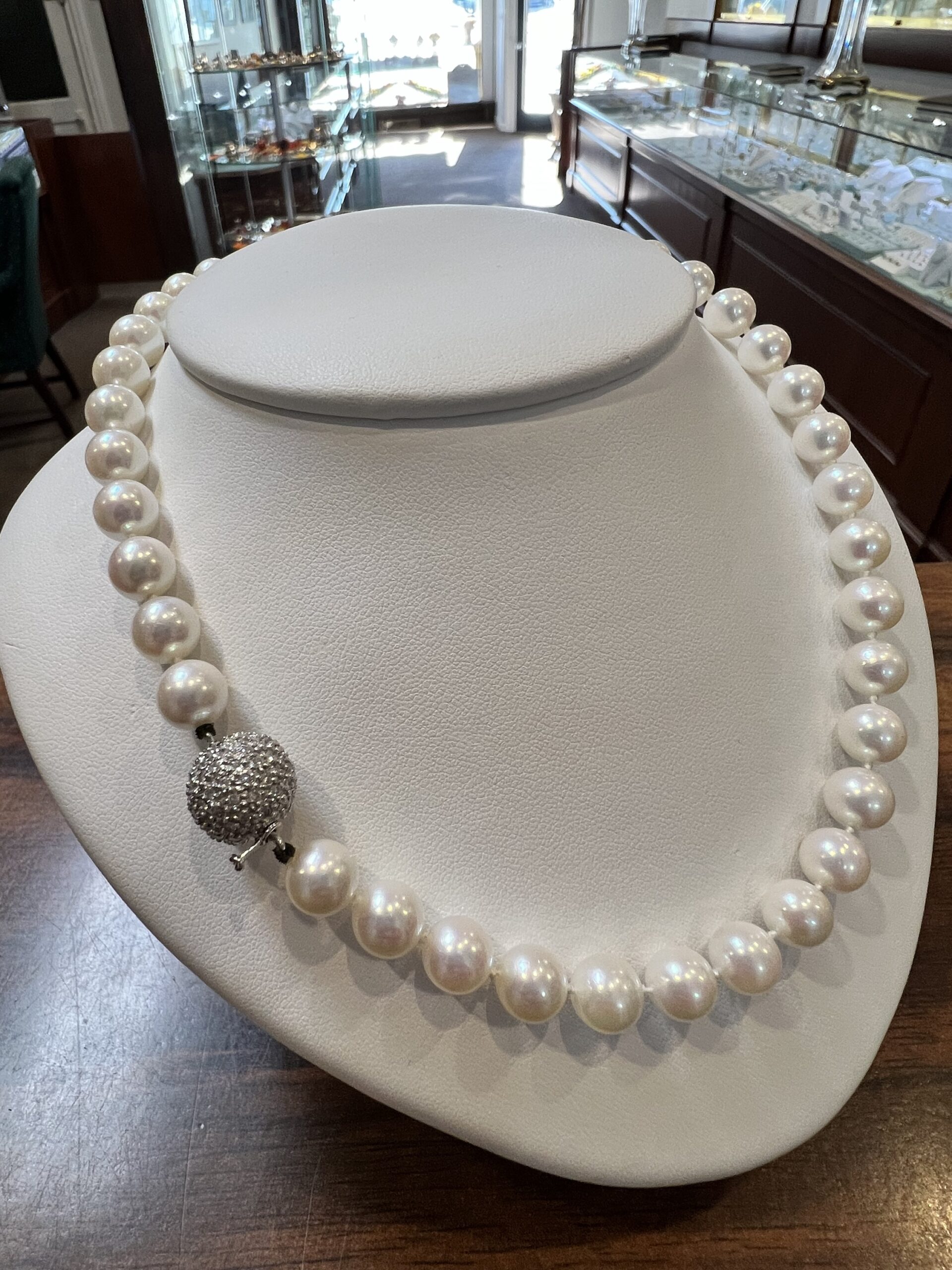 A Strand Of 8 MM Cultured Pearls With Diamond Clasp - Image 9
