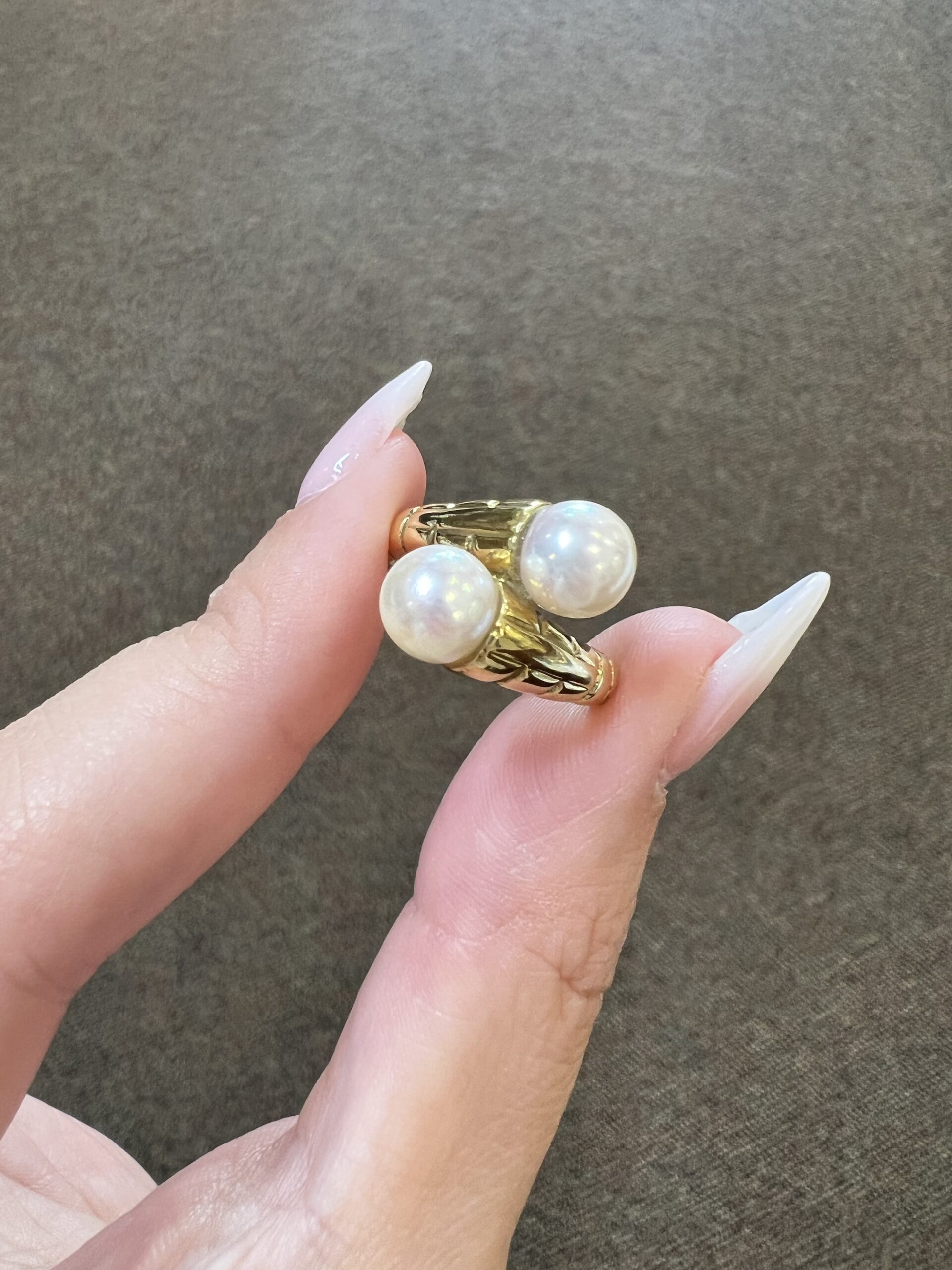 18k Yellow Gold 7 MM Cultured Saltwater Pearl Bypass Ring - Image 2