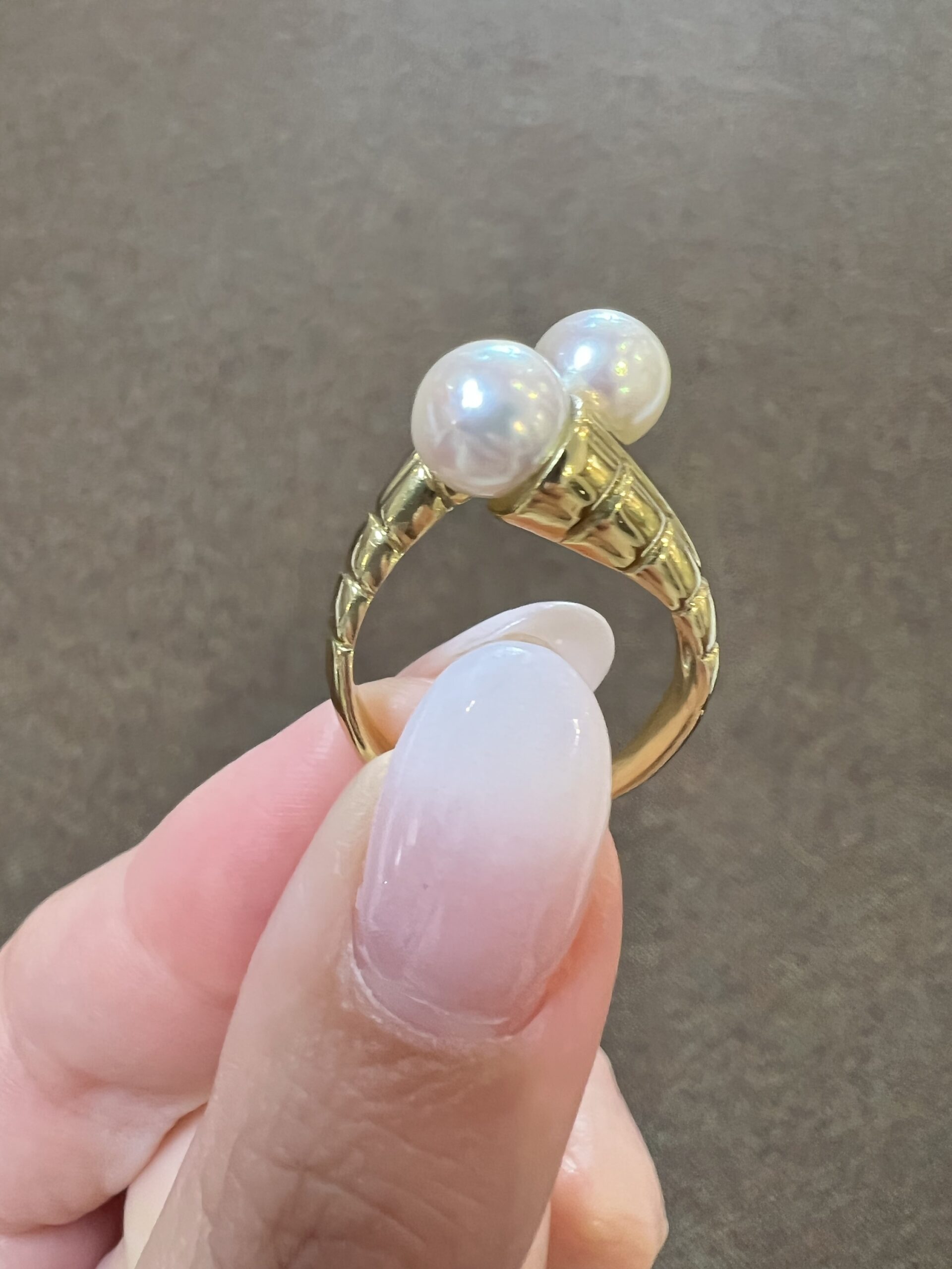 18k Yellow Gold 7 MM Cultured Saltwater Pearl Bypass Ring - Image 3