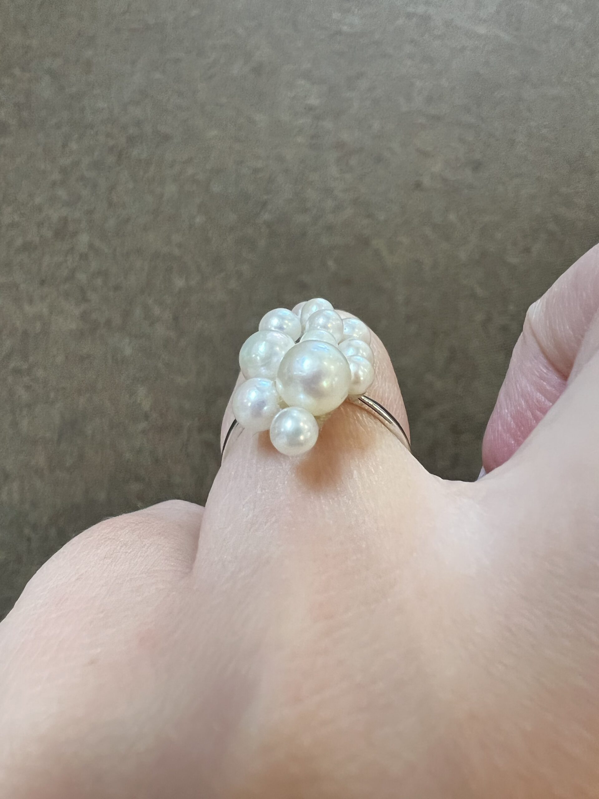 Vintage 18k White Gold Pearl Cluster Ring - Image 11