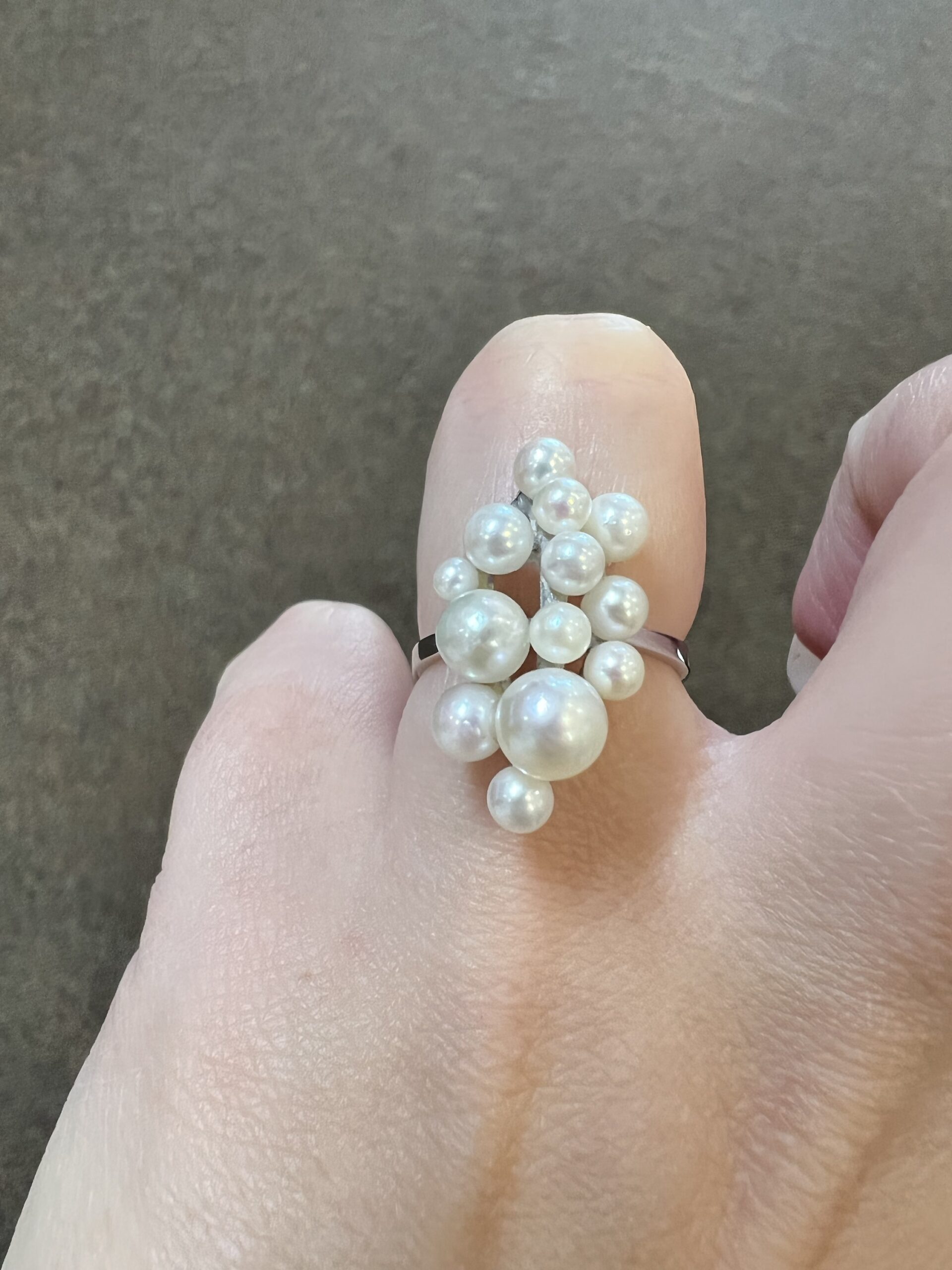 Vintage 18k White Gold Pearl Cluster Ring - Image 12