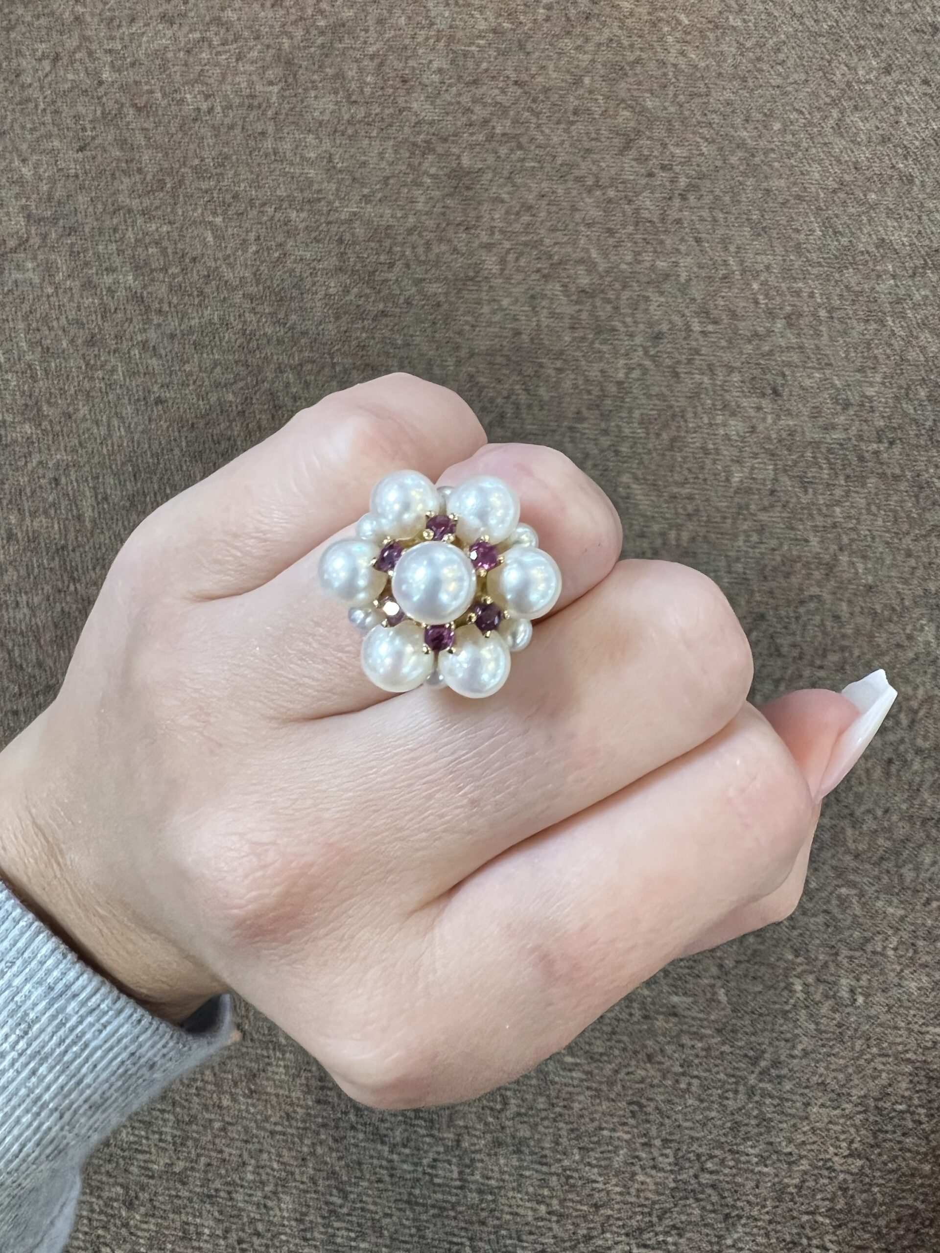 Vintage 14k Yellow Gold Cultured Pearl & Genuine Ruby Cluster Ring - Image 14