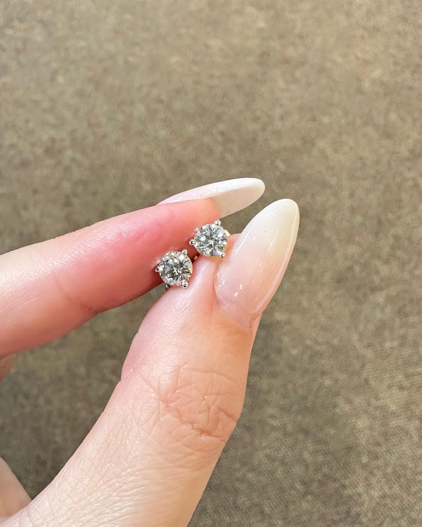 14k White Gold Genuine 1.01 Cttw Round Brilliant Cut Diamond 3 Prong Stud Earrings - Image 7