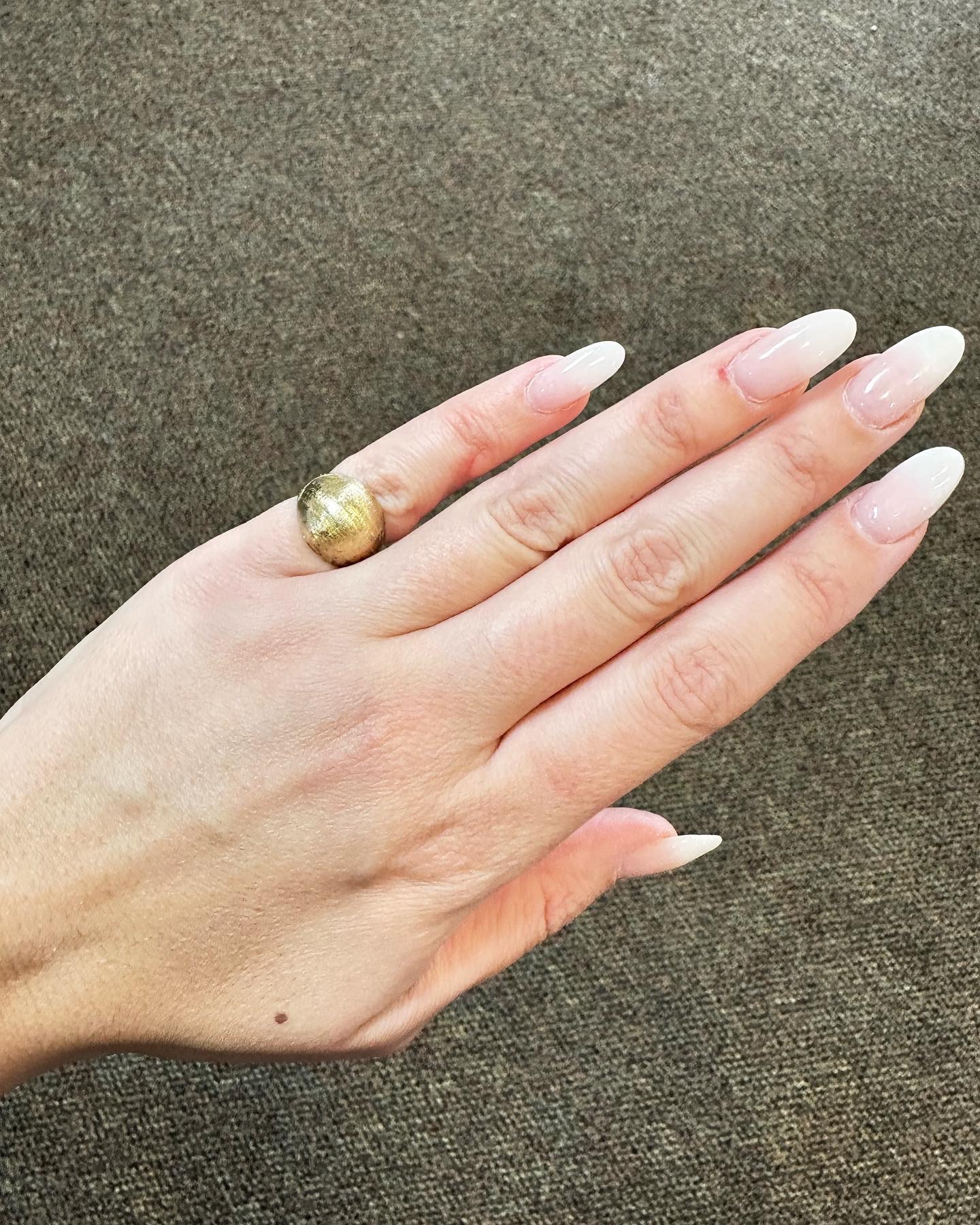 Vintage 14k Yellow Gold Domed Pinky Ring - Image 11