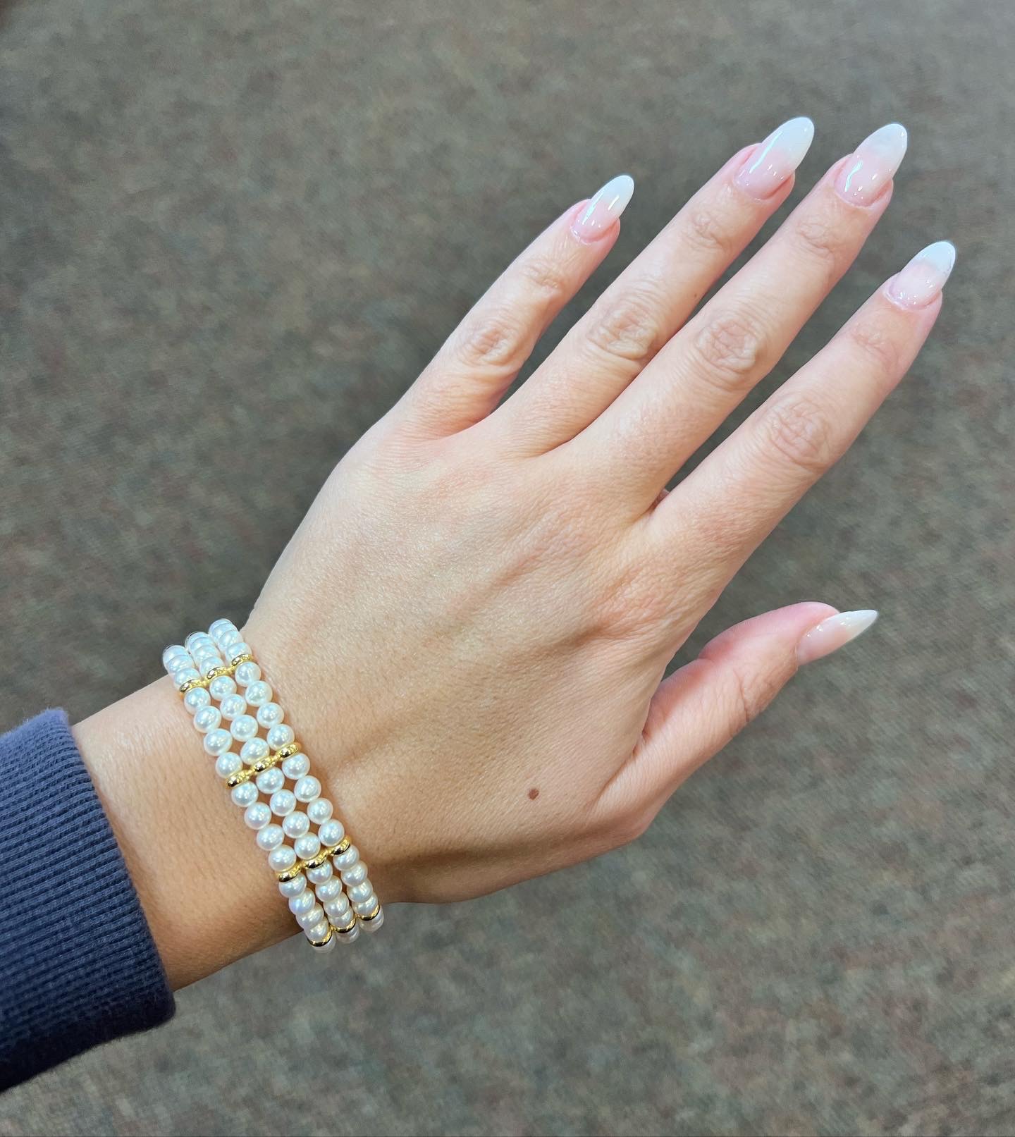 18k Yellow Gold 5 MM Cultured Freshwater Pearl Triple Strand Bracelet Imported From Italy - Image 8