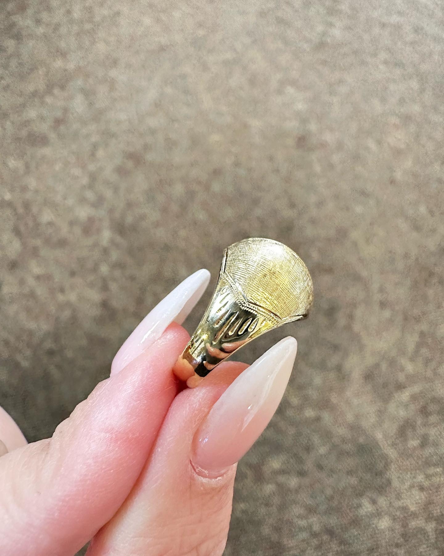 Vintage 14k Yellow Gold Domed Pinky Ring - Image 14