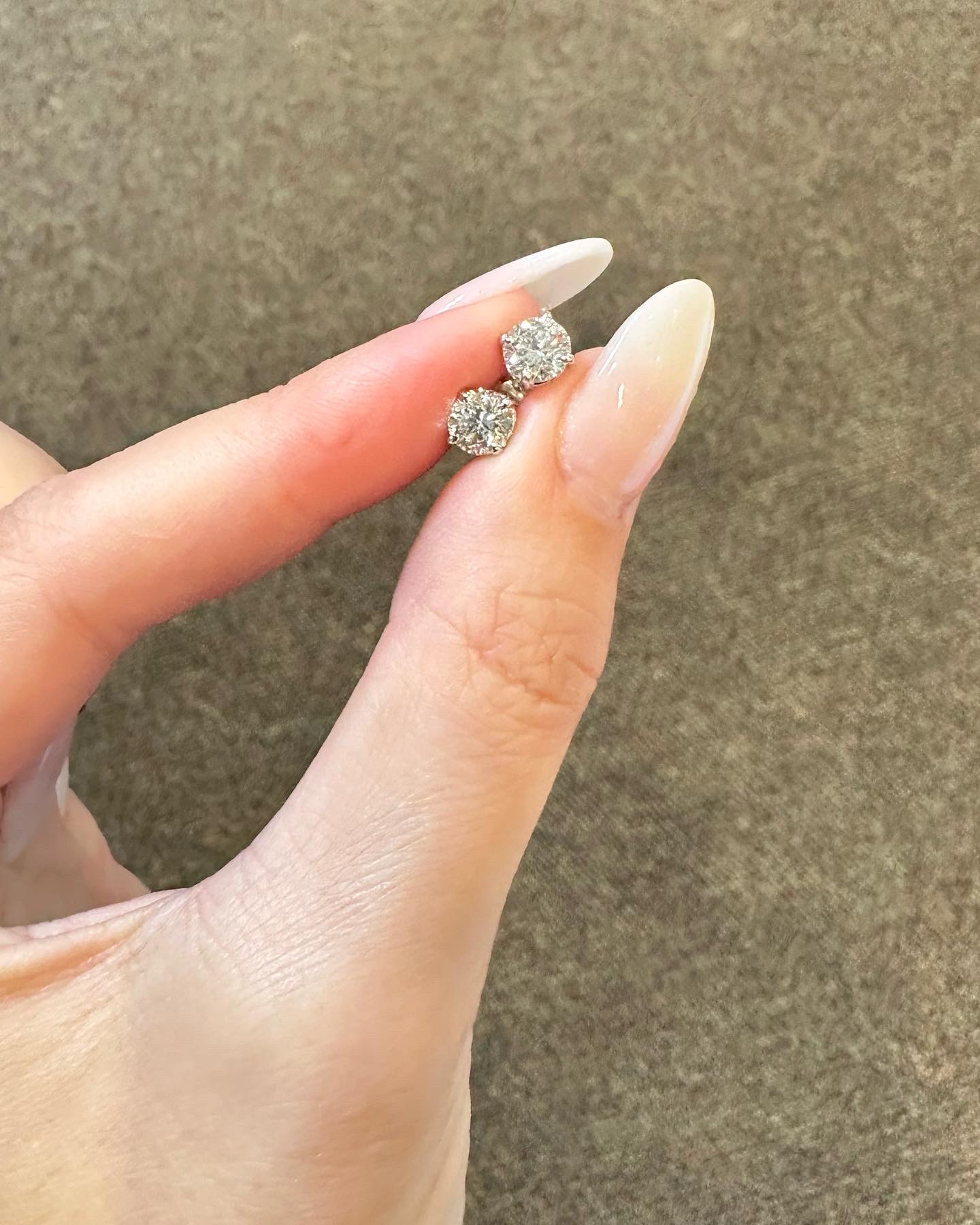 14k White Gold Genuine 1.20 Cttw Round Brilliant Cut Diamond Basket Set Stud Earrings - Image 10