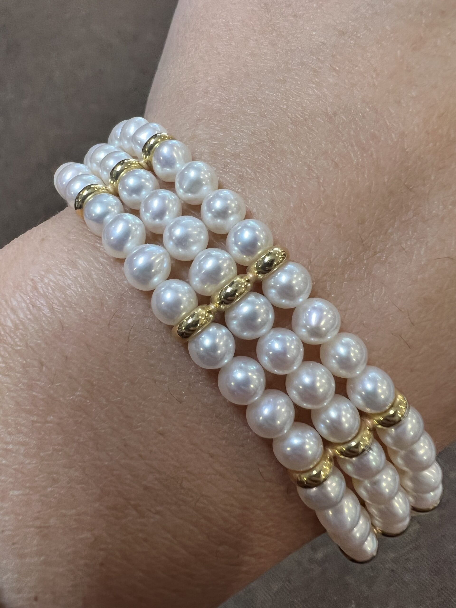 18k Yellow Gold 5 MM Cultured Freshwater Pearl Triple Strand Bracelet Imported From Italy - Image 13