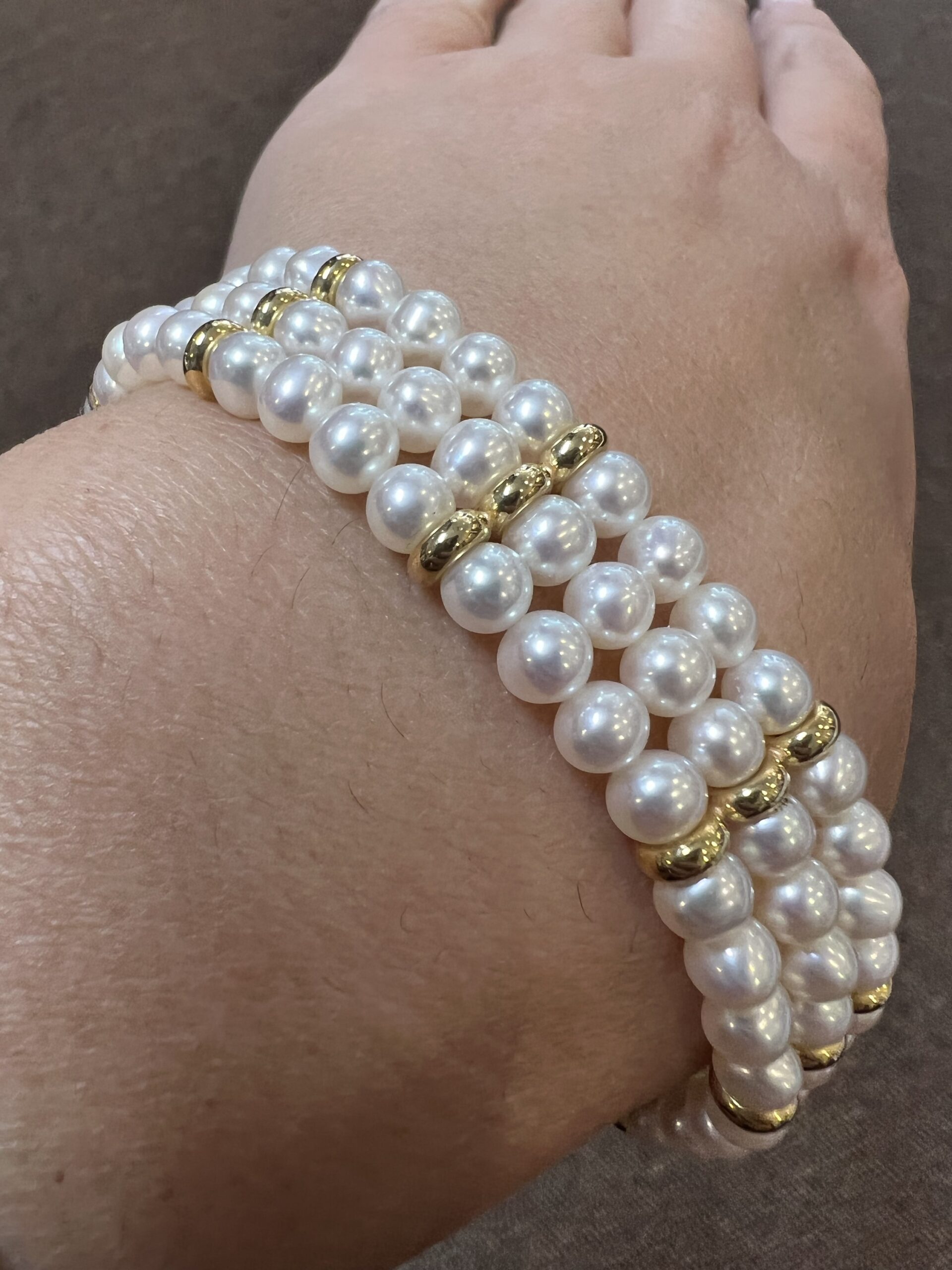 18k Yellow Gold 5 MM Cultured Freshwater Pearl Triple Strand Bracelet Imported From Italy - Image 12