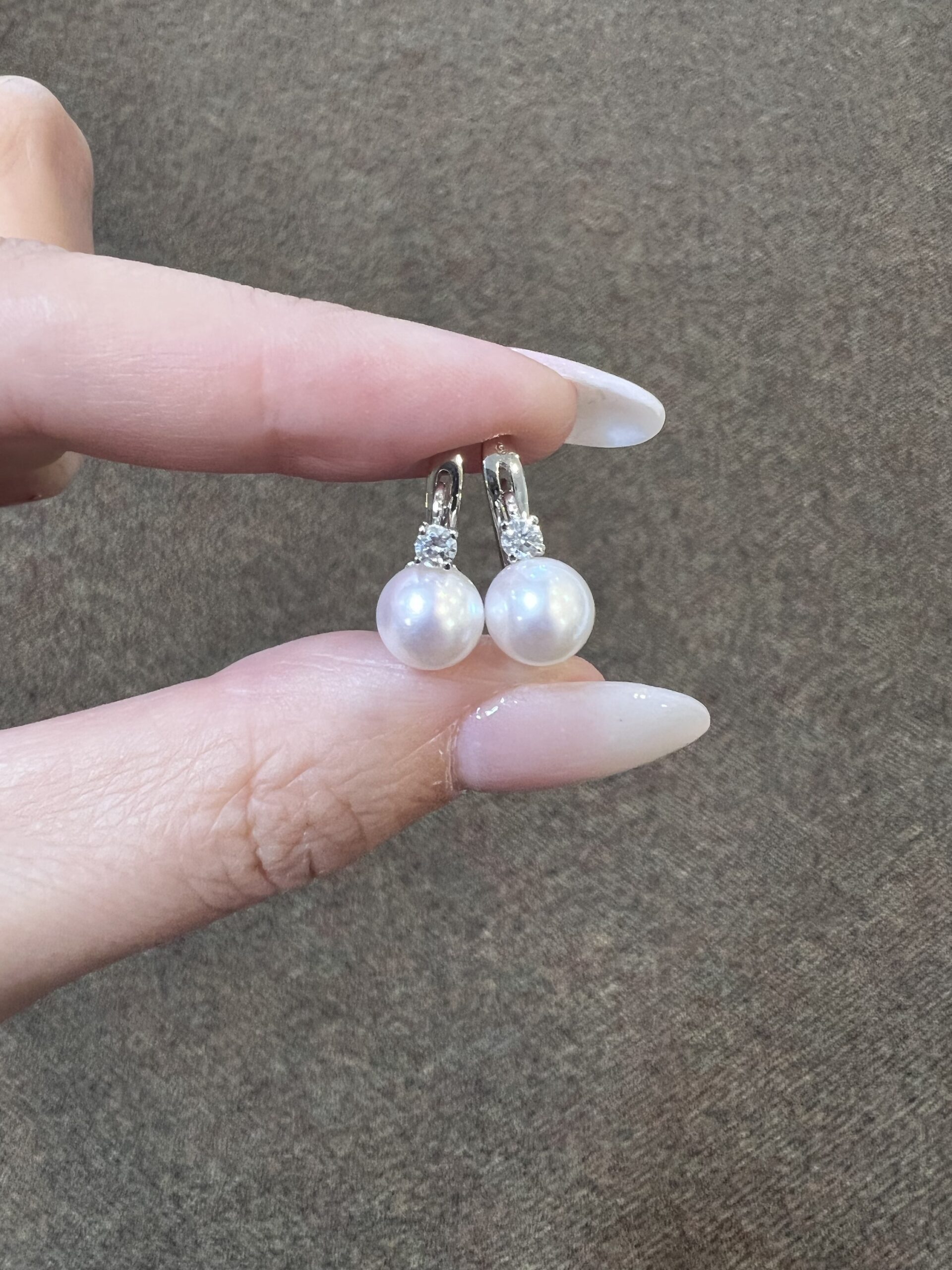 18k White Gold 7.5 MM Cultured Akoya Pearl & .18 Cttw Diamond Dangle Earrings - Image 7