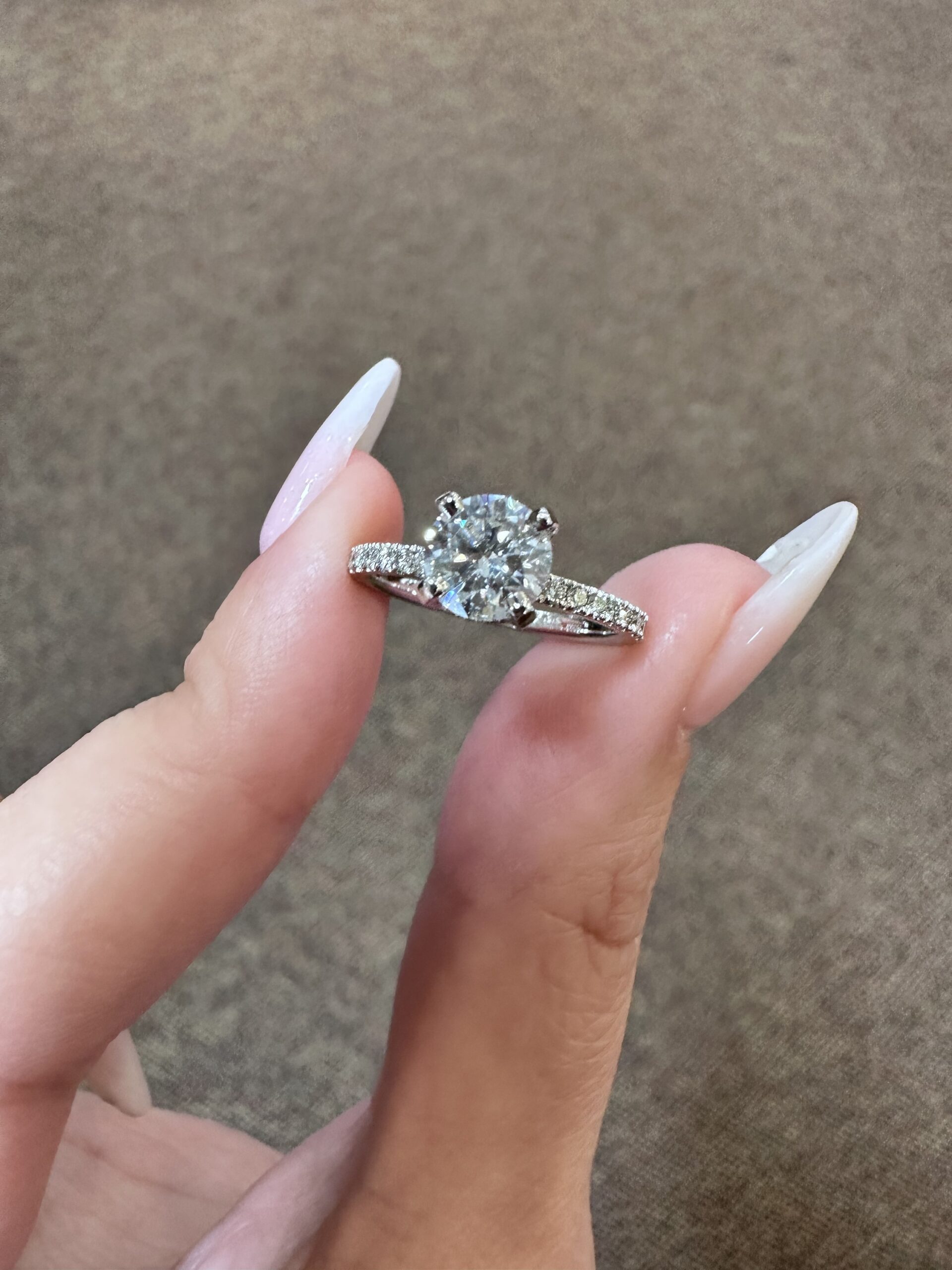 Platinum 1.03 Carat GIA Certified Round Brilliant Cut Diamond Solitaire With Hidden Halo - Image 2