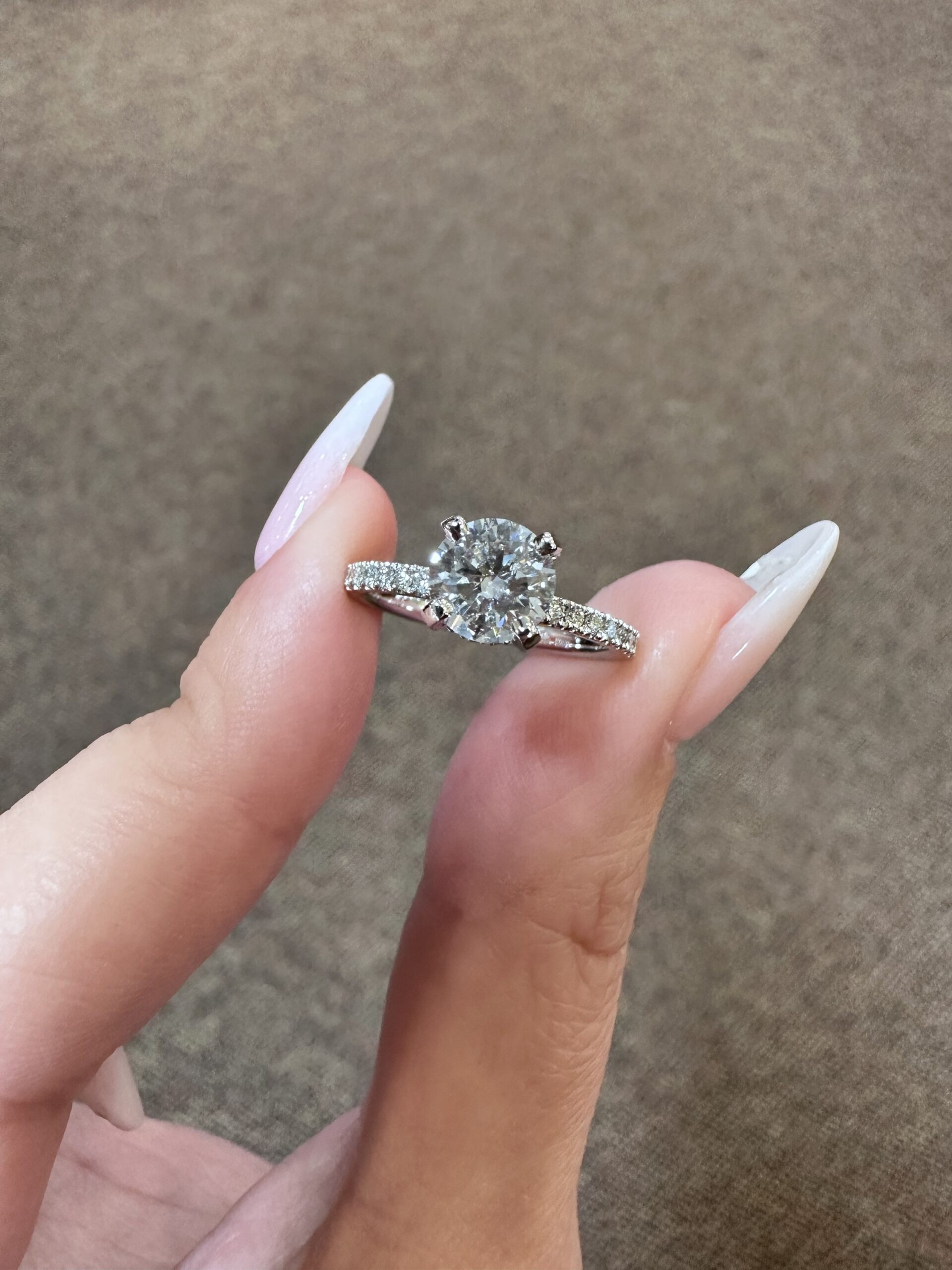 Platinum 1.03 Carat GIA Certified Round Brilliant Cut Diamond Solitaire With Hidden Halo - Image 3