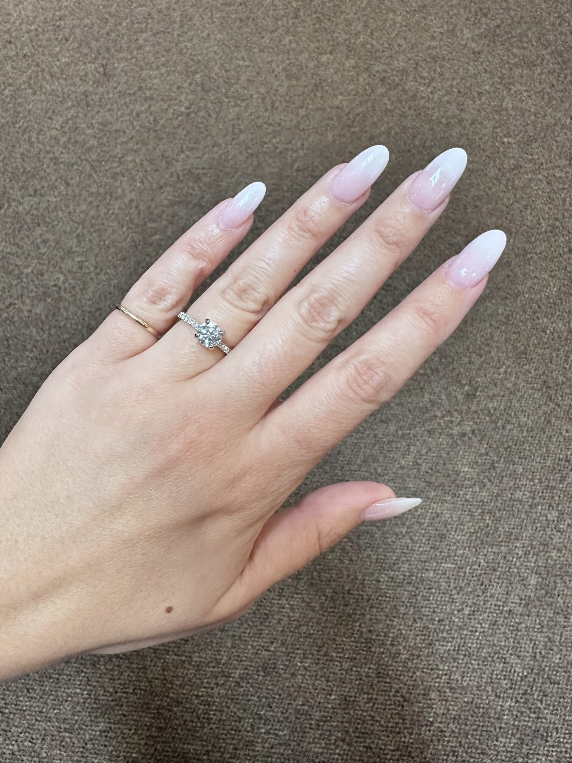 Platinum 1.03 Carat GIA Certified Round Brilliant Cut Diamond Solitaire With Hidden Halo - Image 15