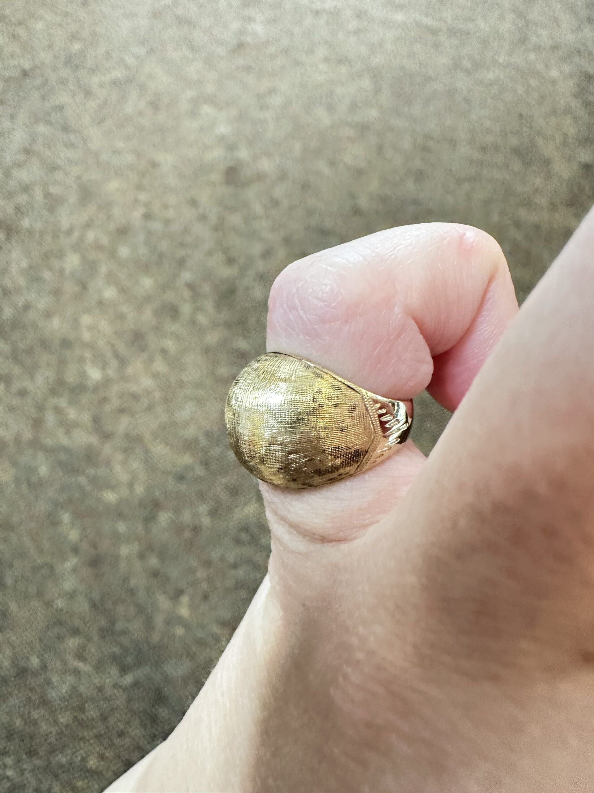 Vintage 14k Yellow Gold Domed Pinky Ring - Image 6