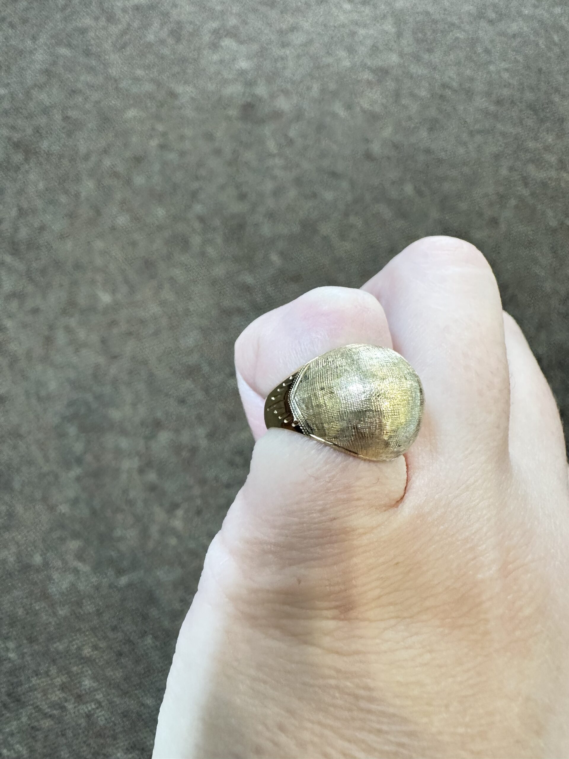 Vintage 14k Yellow Gold Domed Pinky Ring - Image 9