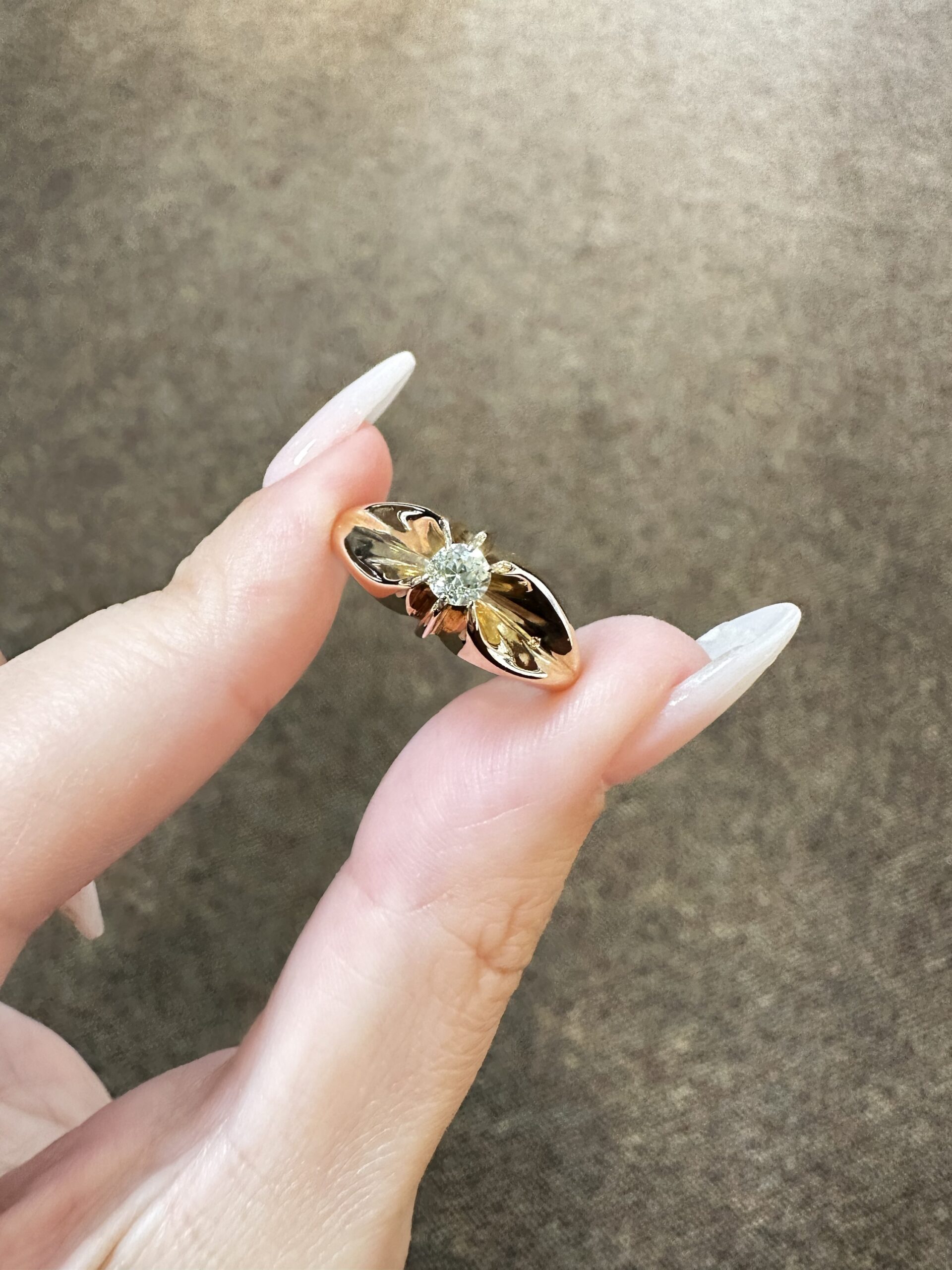 Vintage 14k Yellow Gold .18 Cttw Old Mine Cut Diamond Ring - Image 2