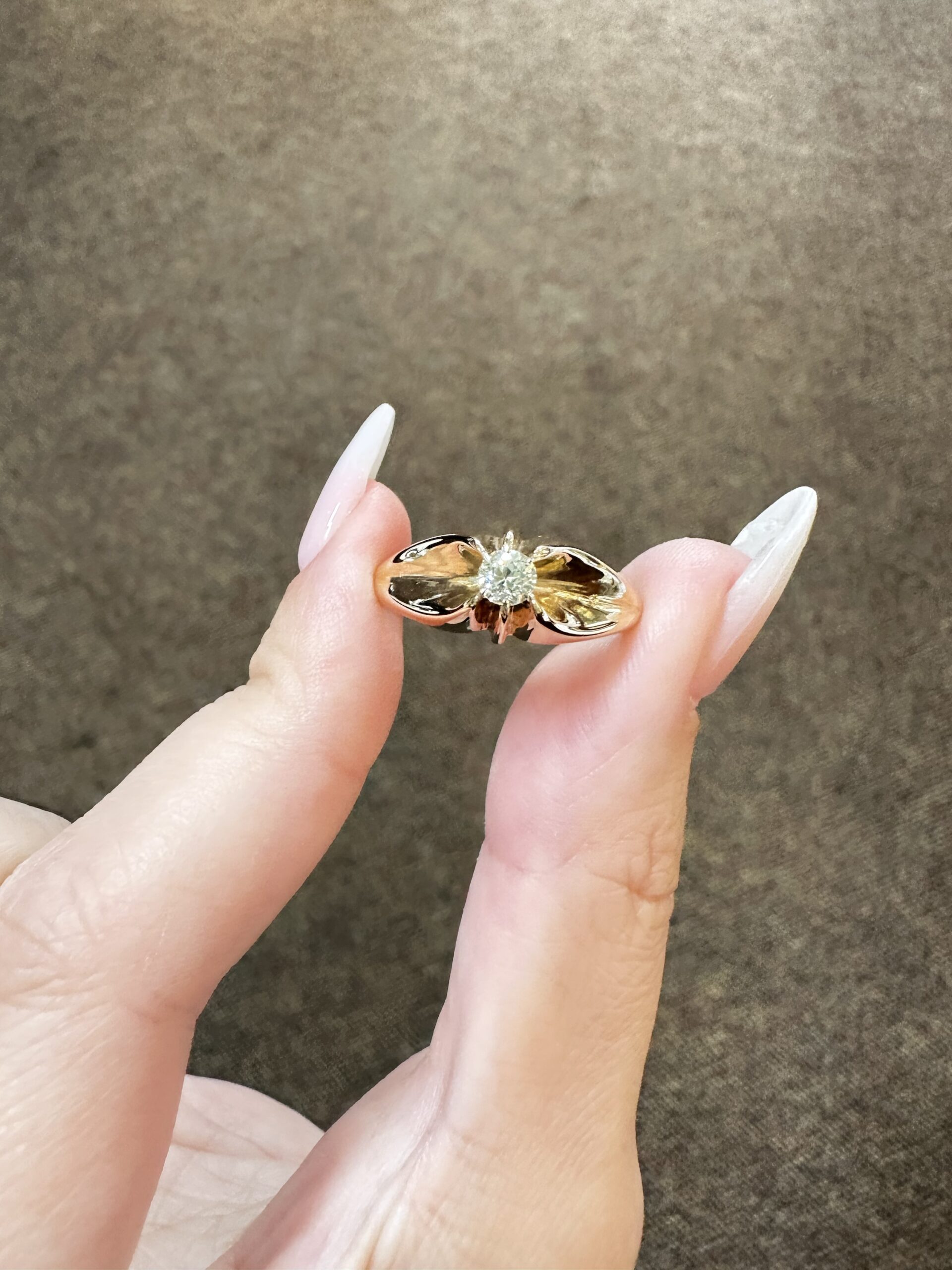 Vintage 14k Yellow Gold .18 Cttw Old Mine Cut Diamond Ring - Image 5