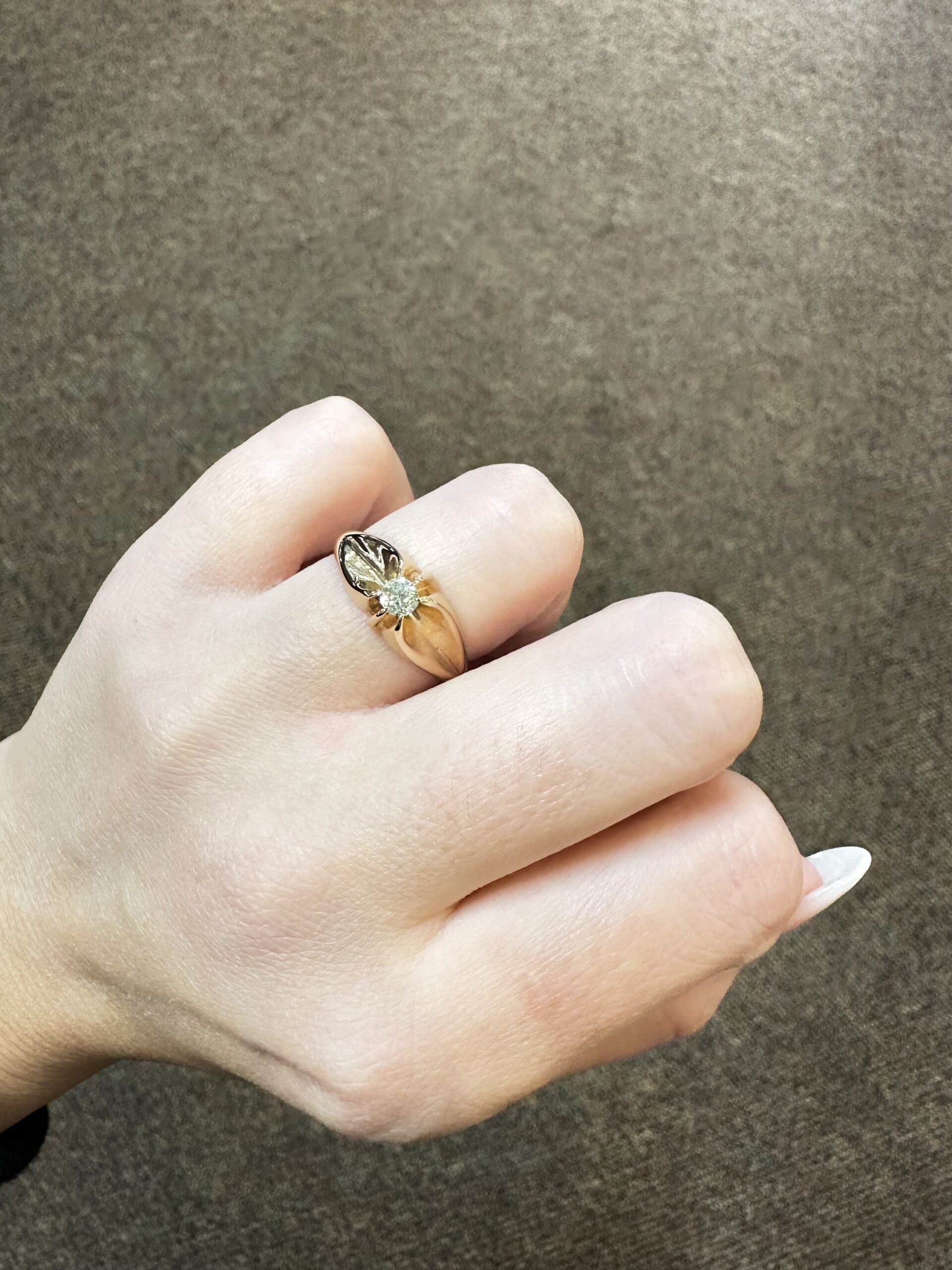 Vintage 14k Yellow Gold .18 Cttw Old Mine Cut Diamond Ring - Image 10