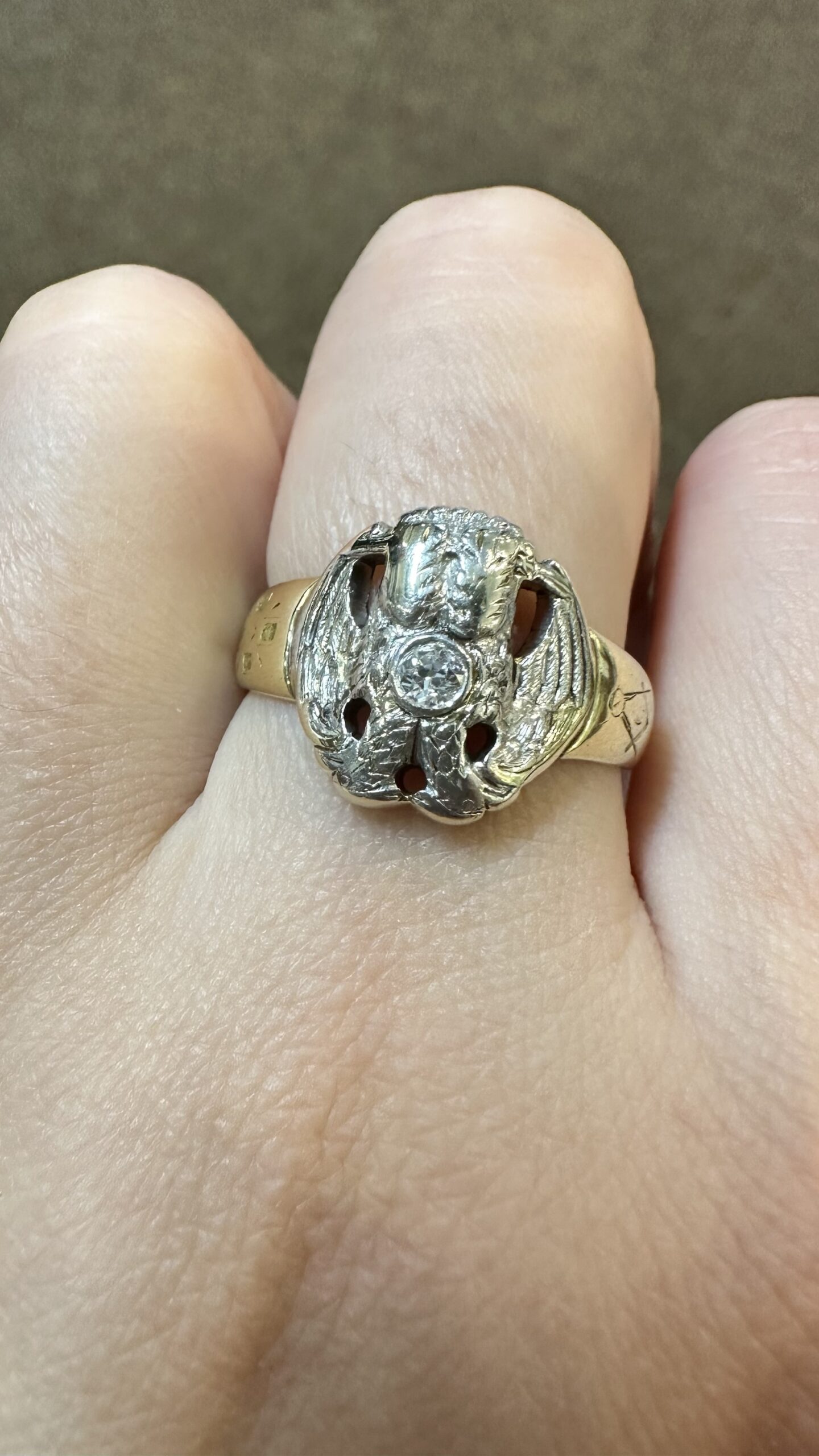 Vintage Gent’s 14k 2tone Masonic Ring With Genuine .15 Cttw Diamond Accent - Image 11