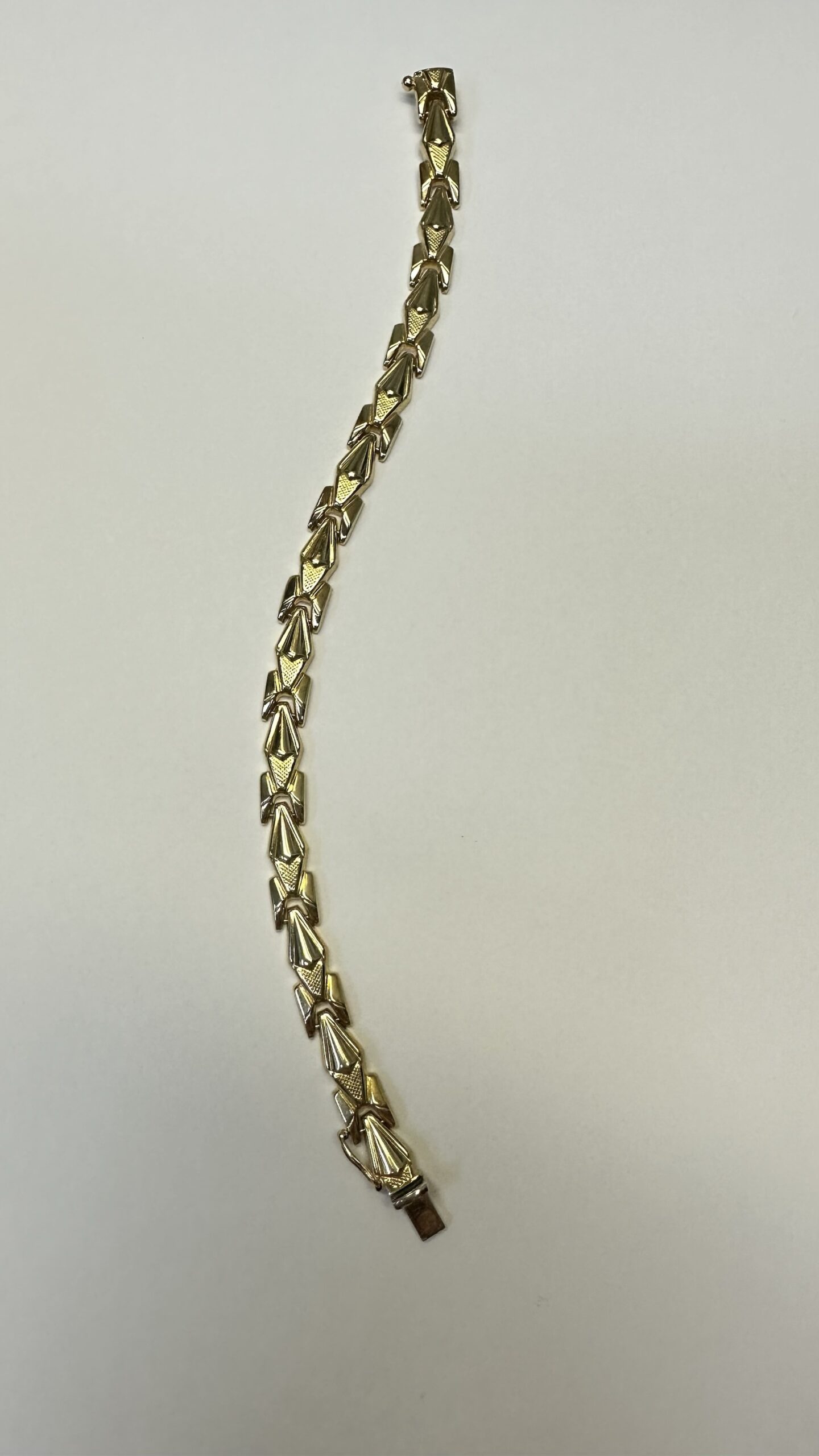 14k Yellow Gold Open Oval Link Bracelet – Exeter Jewelers