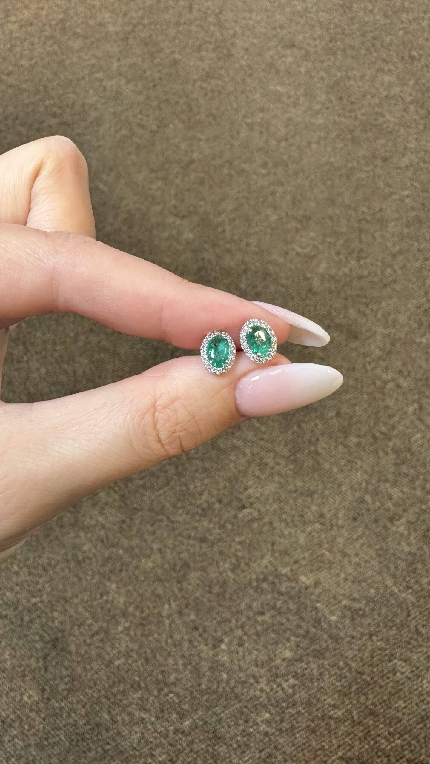 14k White Gold Genuine .82 Cttw Emerald & .19 Cttw Diamond Halo Stud Earrings - Image 10