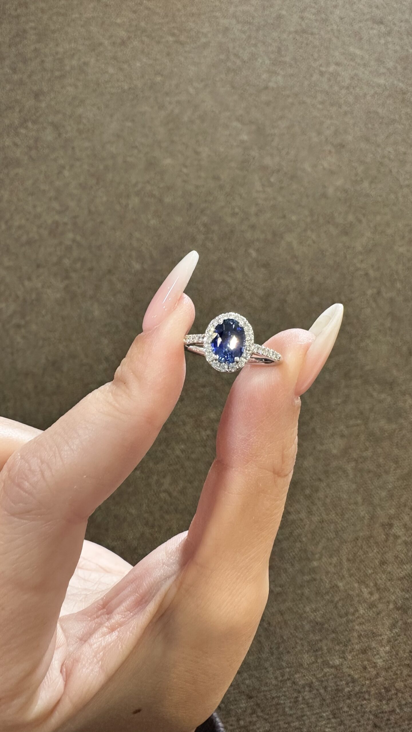 14k White Gold Genuine 1.35 Cttw Ceylon Sapphire & .26 Cttw Diamond Halo Ring - Image 5