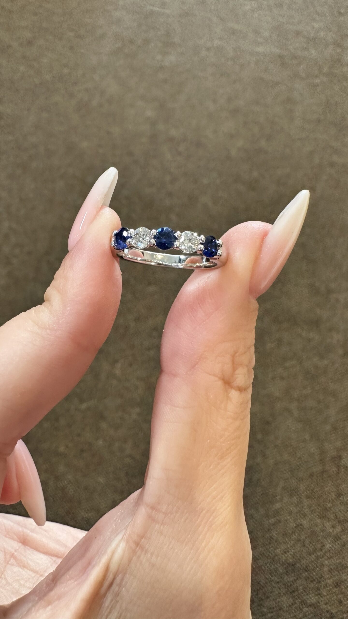 14k White Gold Genuine .52 Cttw Sapphire & .25 Cttw Diamond 5 Stone Band - Image 4