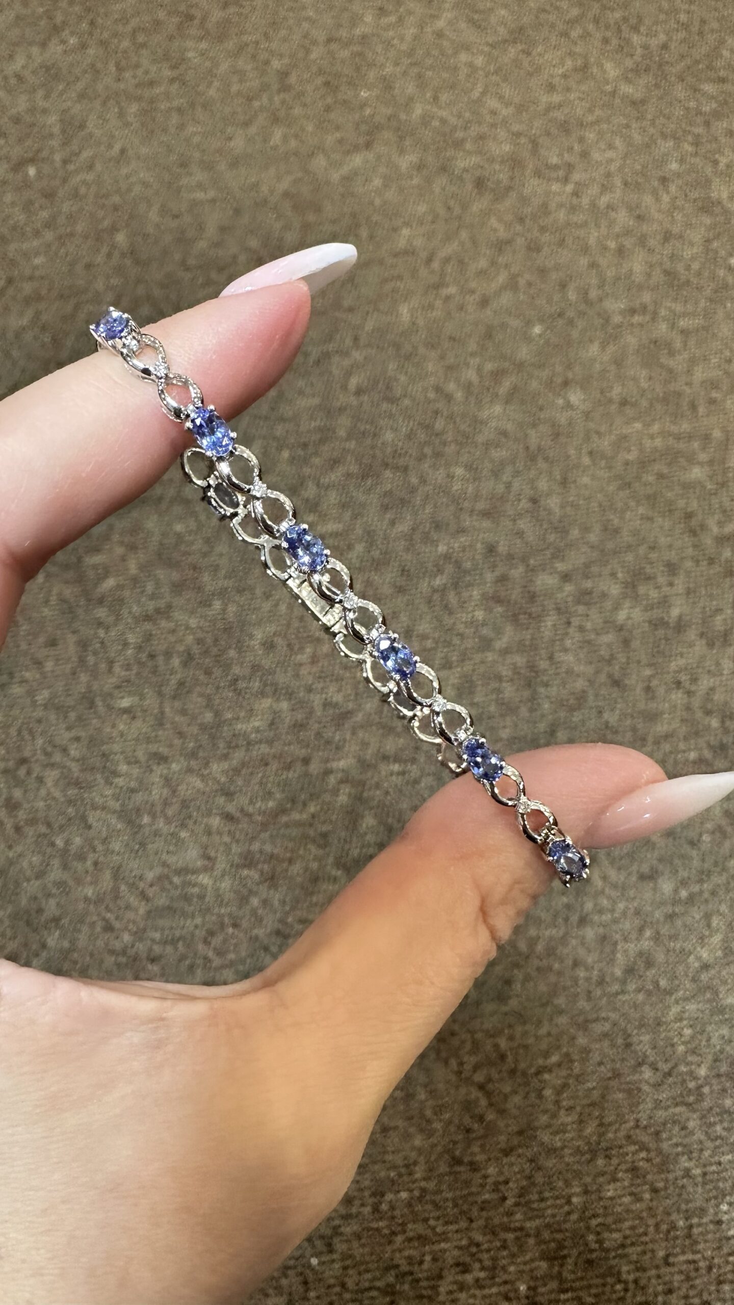 14k White Gold Genuine 2.50 Cttw Tanzanite & Diamond Bracelet - Image 3