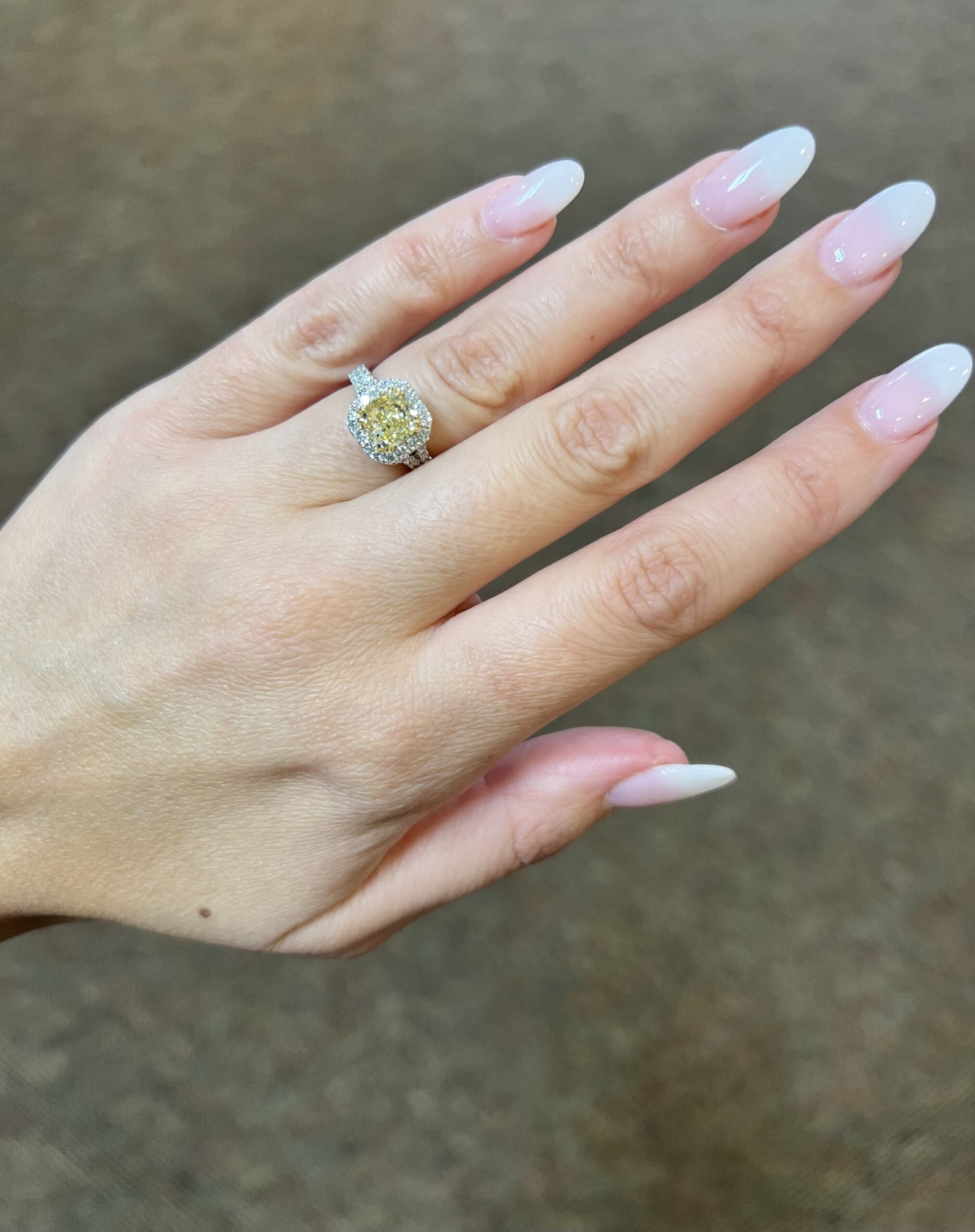 Platinum & 18k Yellow Gold Genuine GIA Certified Fancy Yellow Diamond Halo Ring With Split Shank - Image 5