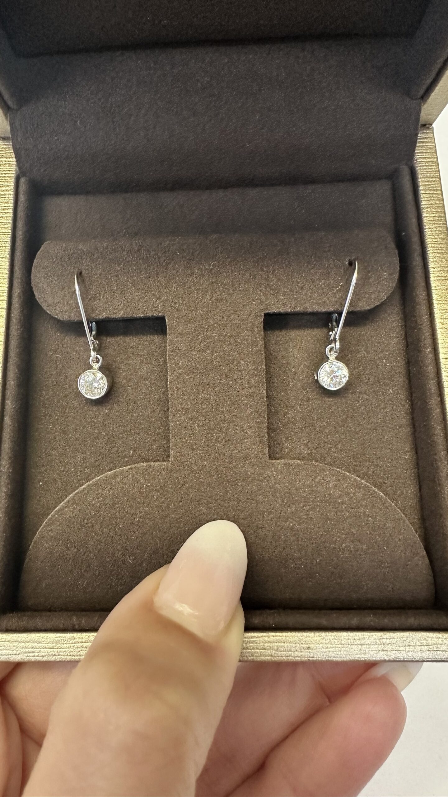 14k White Gold Genuine .81 Cttw Ideal Cut Round Brilliant Cut Diamond Bezel Set Leverback Dangle Earrings - Image 2