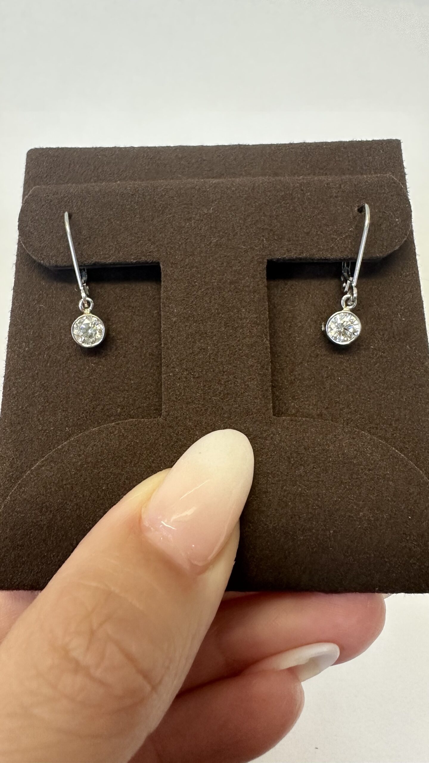 14k White Gold Genuine .81 Cttw Ideal Cut Round Brilliant Cut Diamond Bezel Set Leverback Dangle Earrings - Image 4