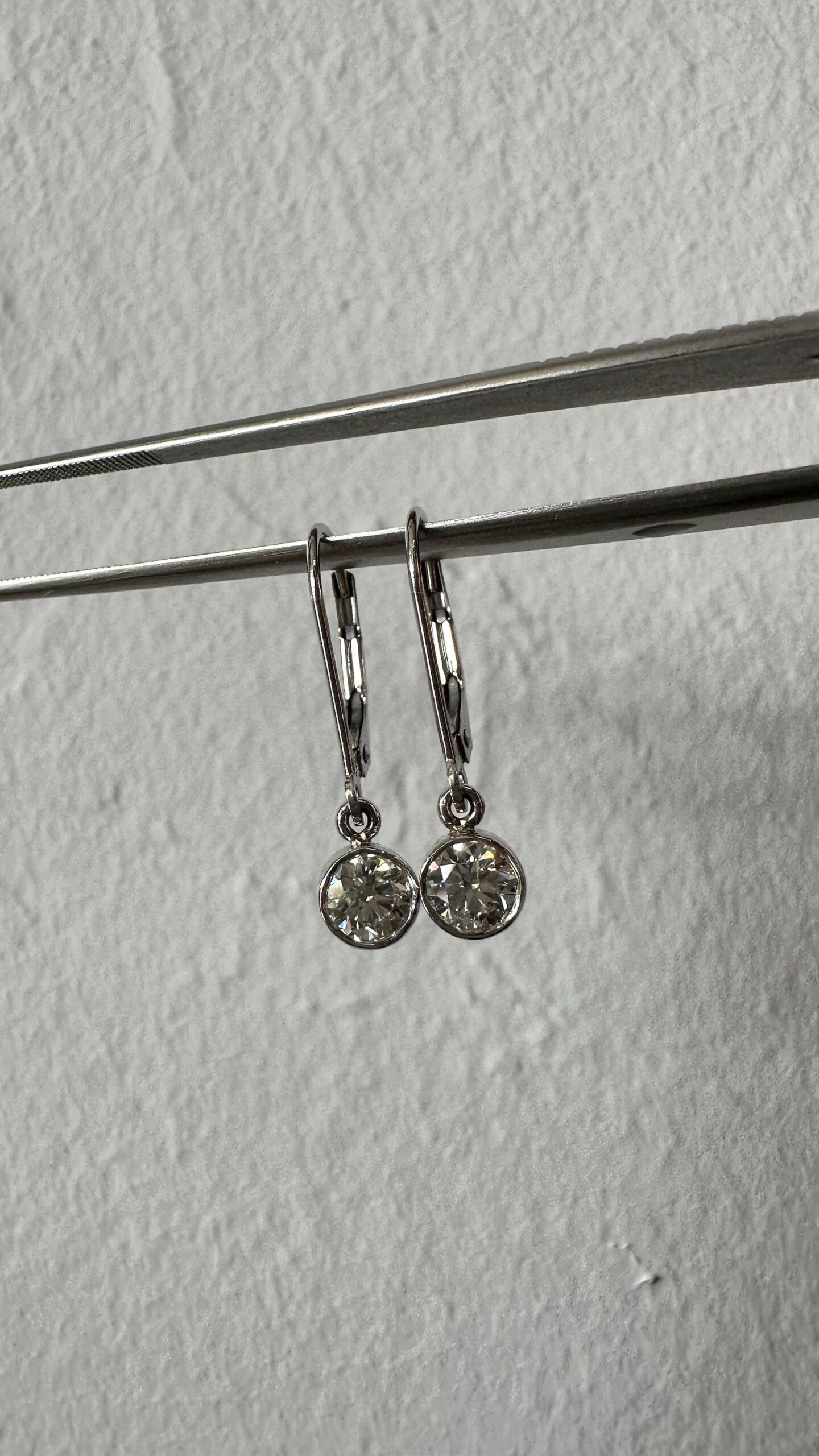 14k White Gold Genuine .81 Cttw Ideal Cut Round Brilliant Cut Diamond Bezel Set Leverback Dangle Earrings - Image 6