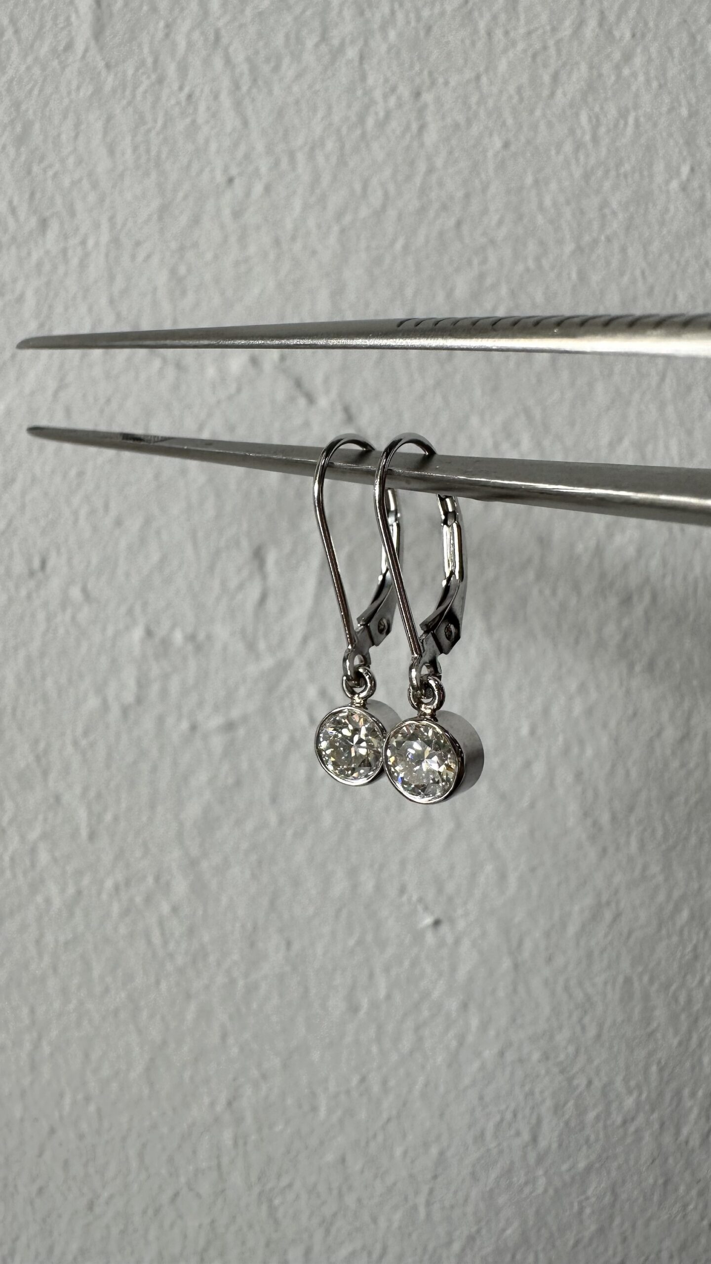 14k White Gold Genuine .81 Cttw Ideal Cut Round Brilliant Cut Diamond Bezel Set Leverback Dangle Earrings - Image 7