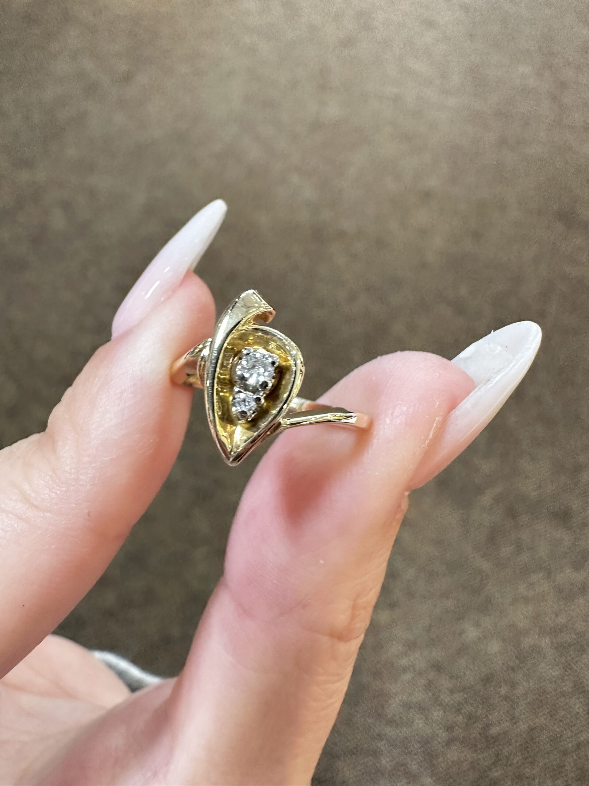 Vintage 14k Yellow Gold .06 Cttw Diamond Ring - Image 3