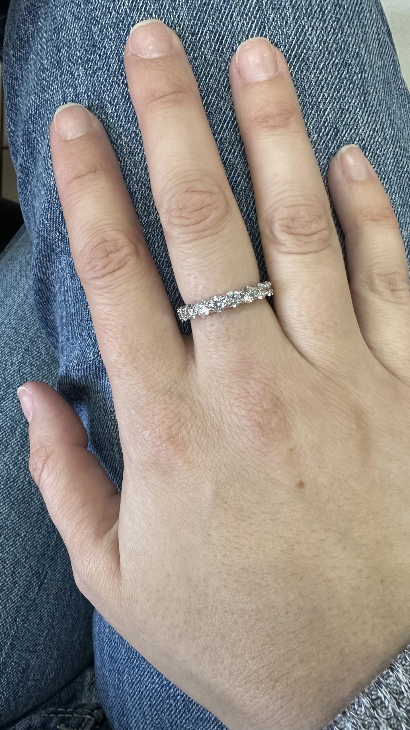 14k White Gold 19 Stone Genuine 3.32 Cttw Round Brilliant Cut Diamond Eternity Band - Image 30