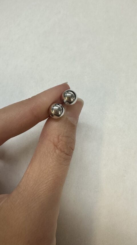 18k White Gold 7.5 MM Polished Ball Stud Earrings