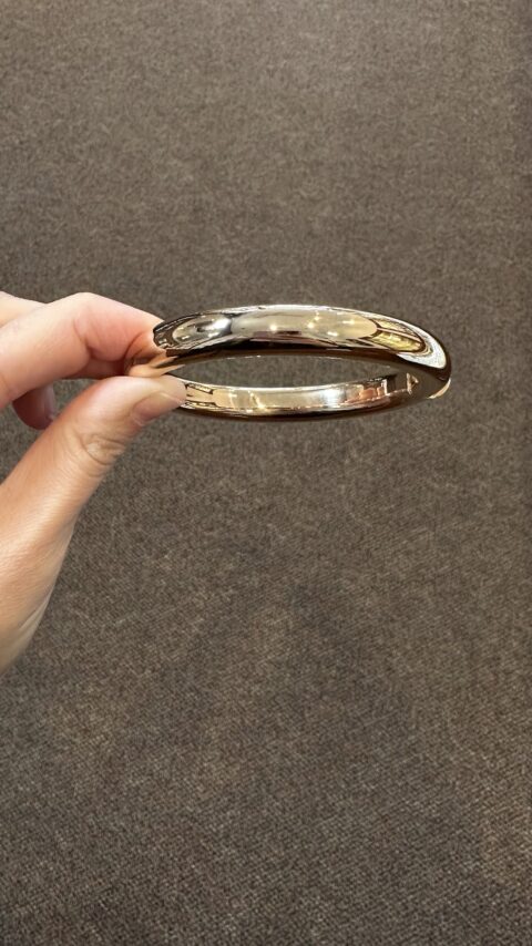 18k Rose Gold Oval Shaped, Tubular Hinged Bangle Bracelet