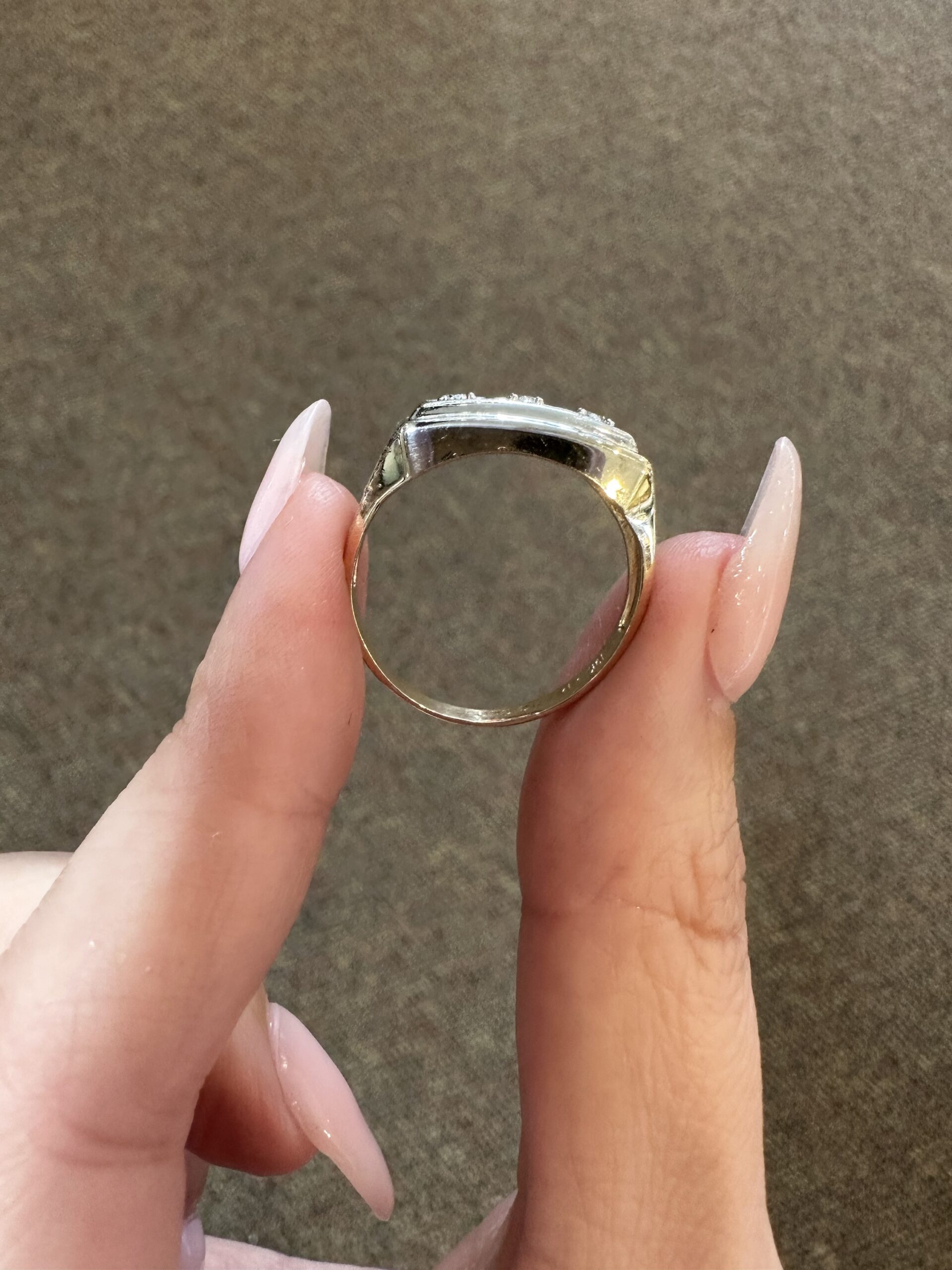 Vintage 14k 2tone .12 Cttw Genuine Round Brilliant Cut Diamond Ring - Image 8